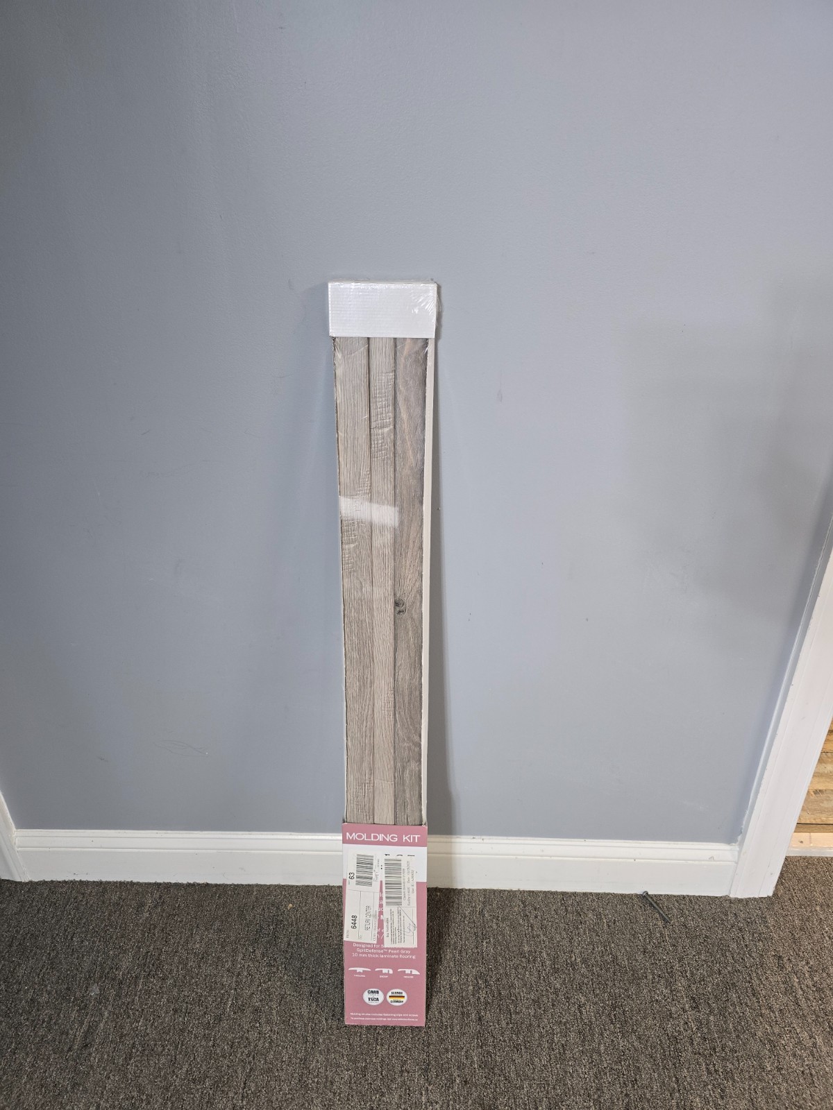 Select Surfaces Pearl Gray Molding Kit 3FT 8IN 10MM Thick Laminated Flooring