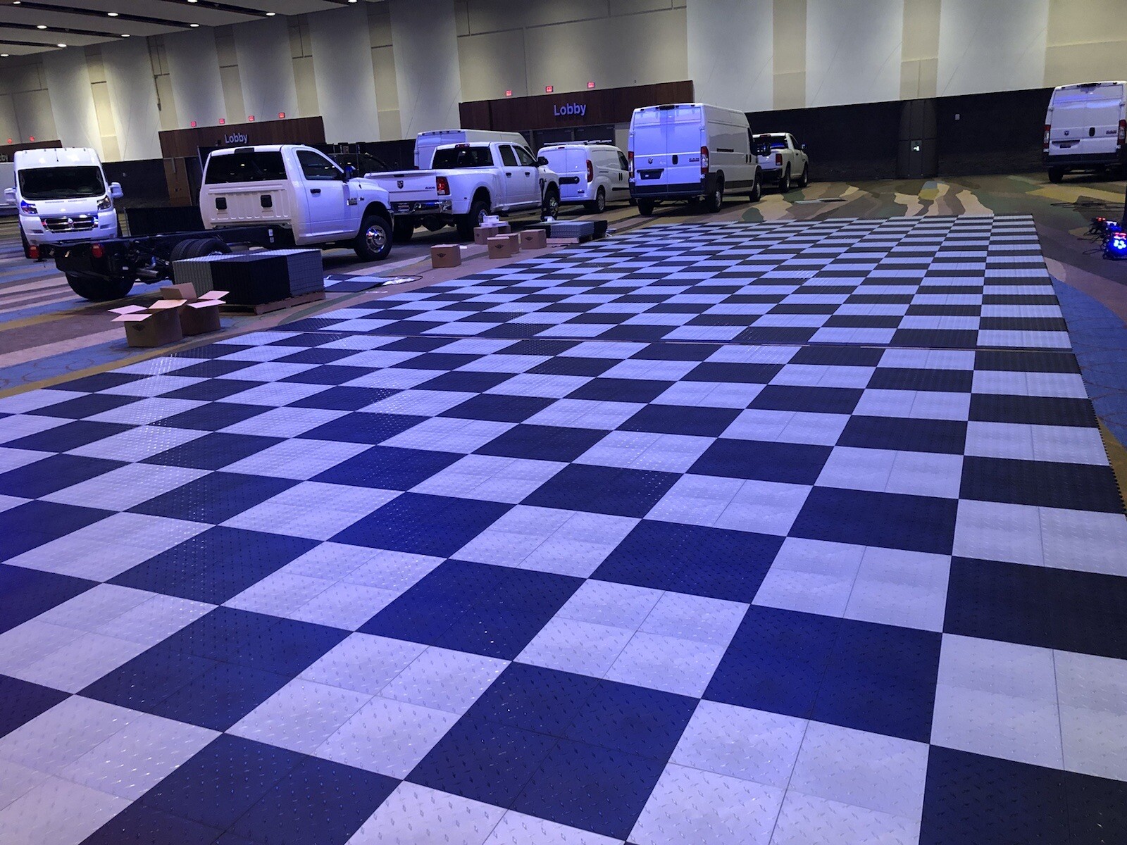 BLUE – 50 interlocking garage floor tiles Diamond Plate Clearance Basement Deck