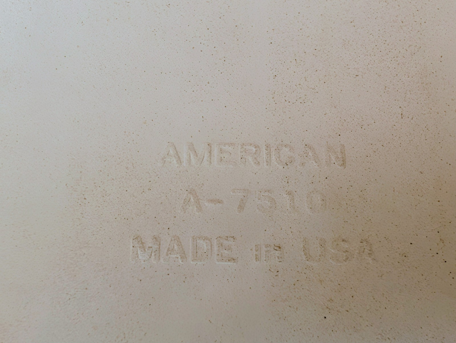 1 pc American Olean Gloss Matte Jonquil #51 A7510 Ceramic Tile Mud Bullnose 5×6″