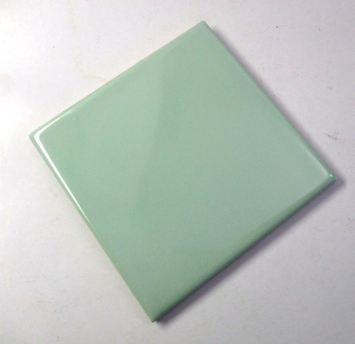 Atco USA 4-3/8″ Gloss Pale Pastel Green 1 Ceramic Wall Tile 1950s Retro Vtg MCM