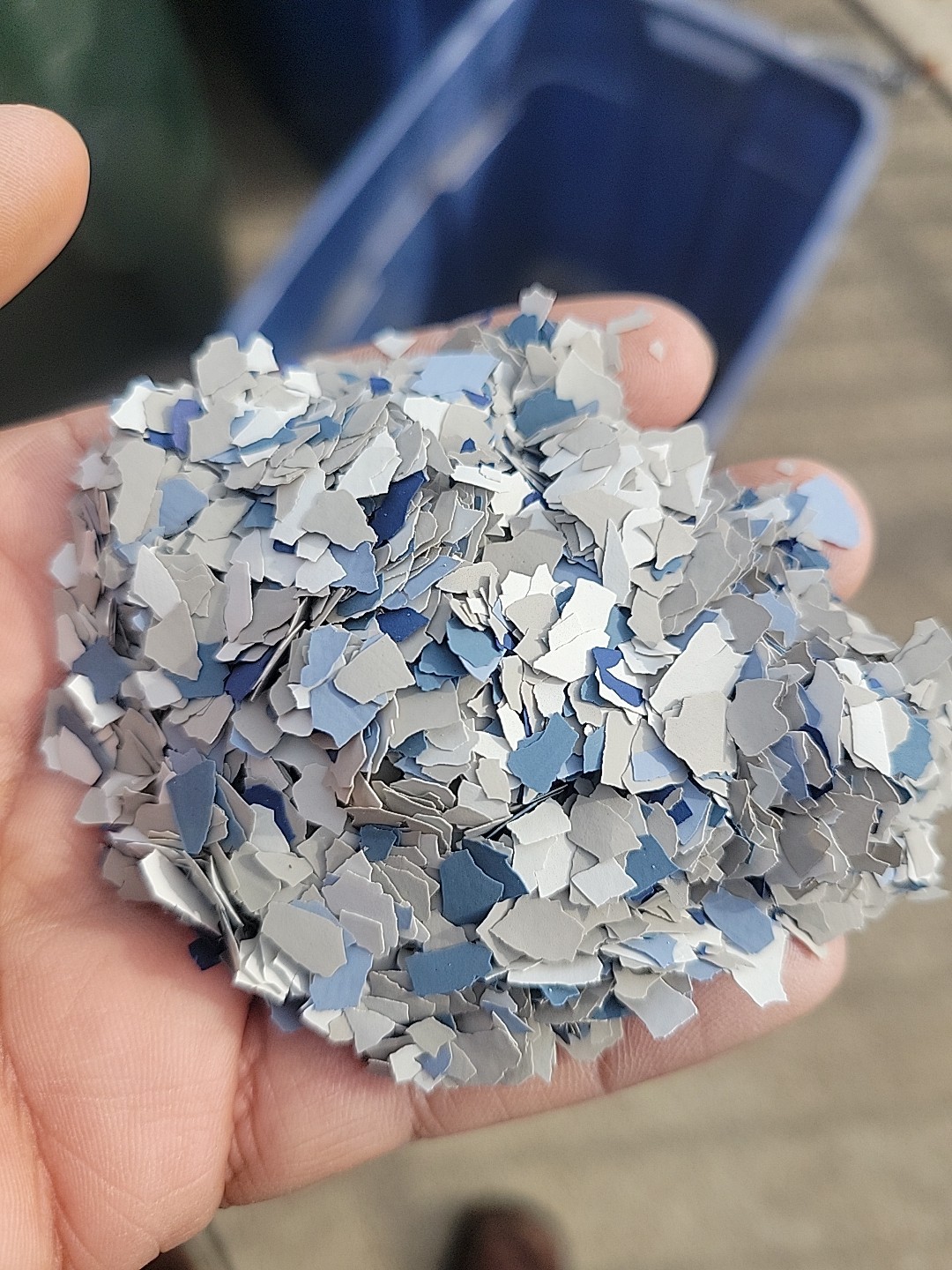 Dur-a-flex Garage Floor Flakes 1/4″ Size 10 LB Cobalt
