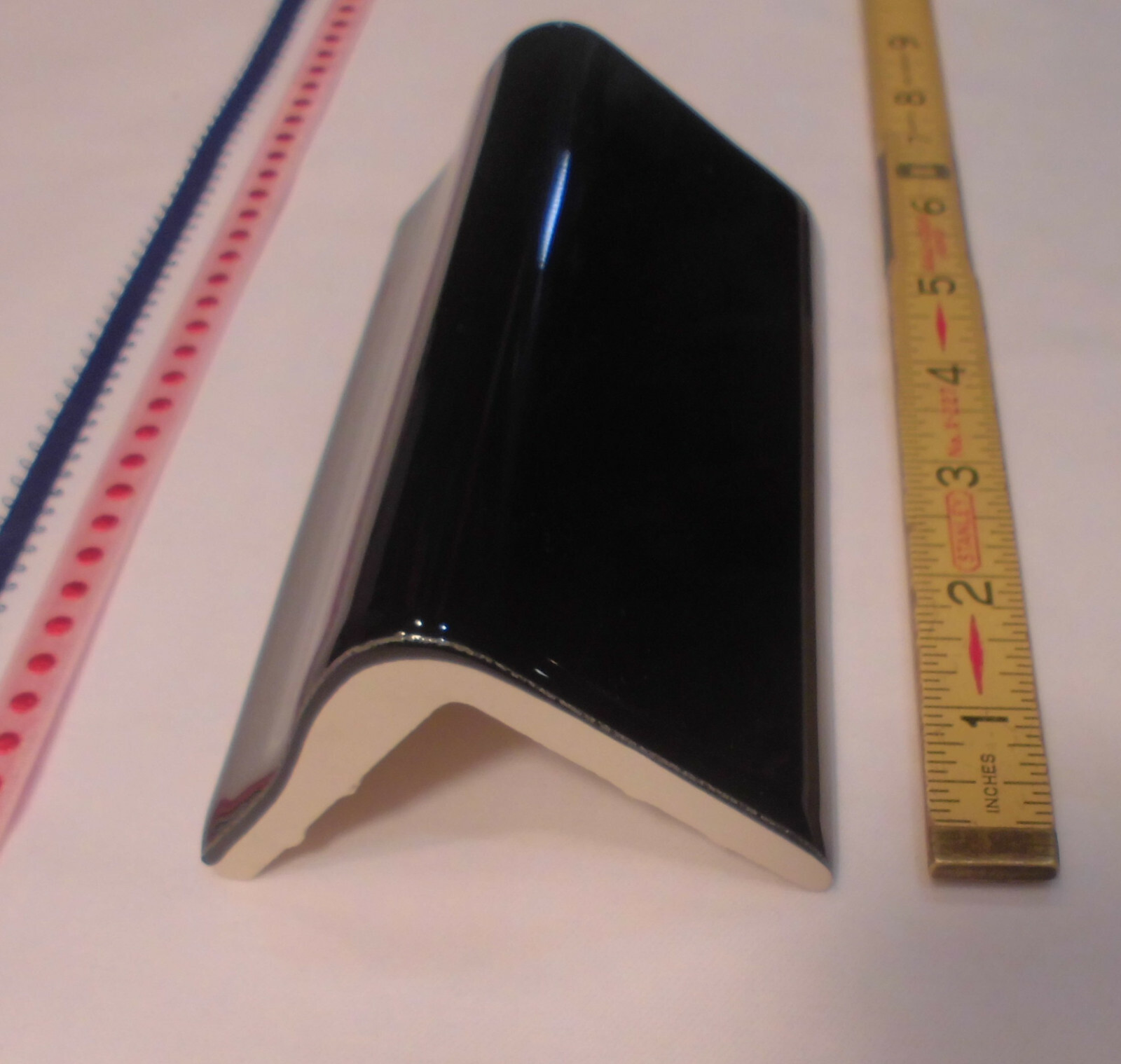 1 pc. *Gloss Black #49* V Cap Ceramic Trim Tile; Counter Top Edging; New Stock