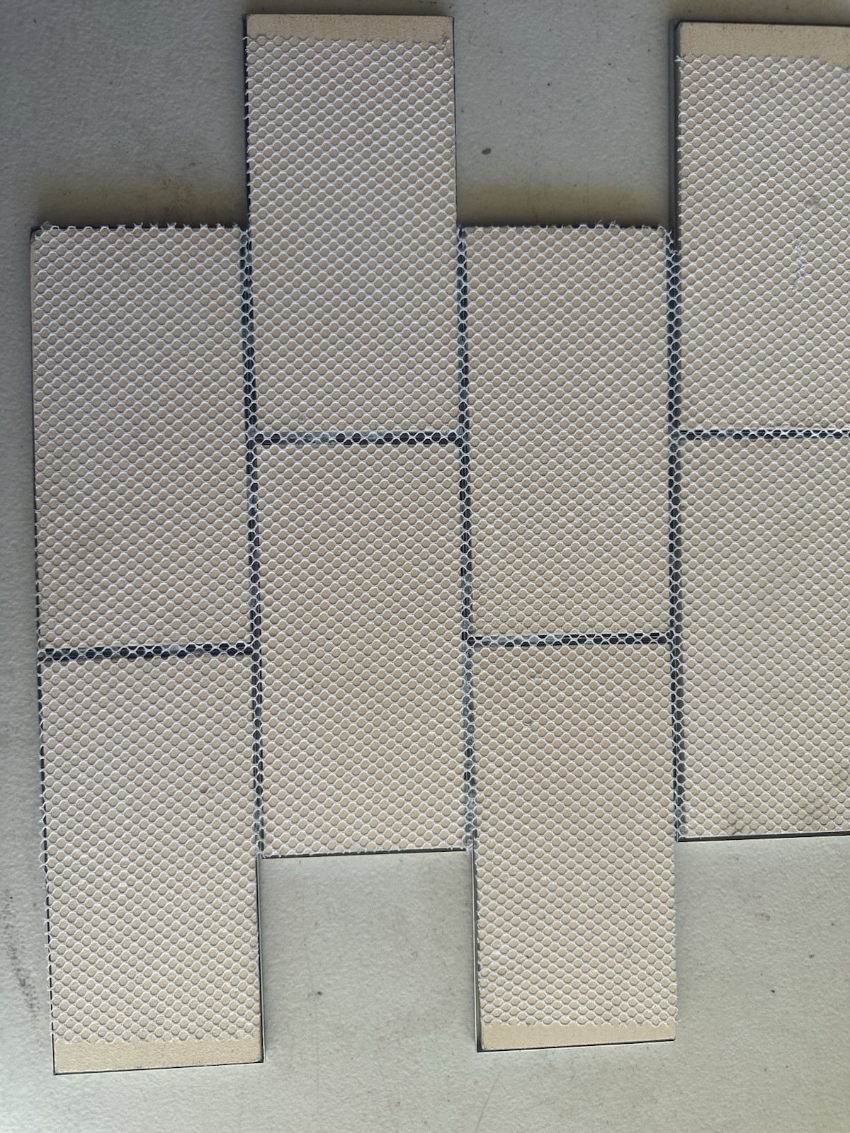 3×6 Inch Aluminum Mosaic On Ceramic Tile Backing Mesh Mounted Kitchen Backsplash