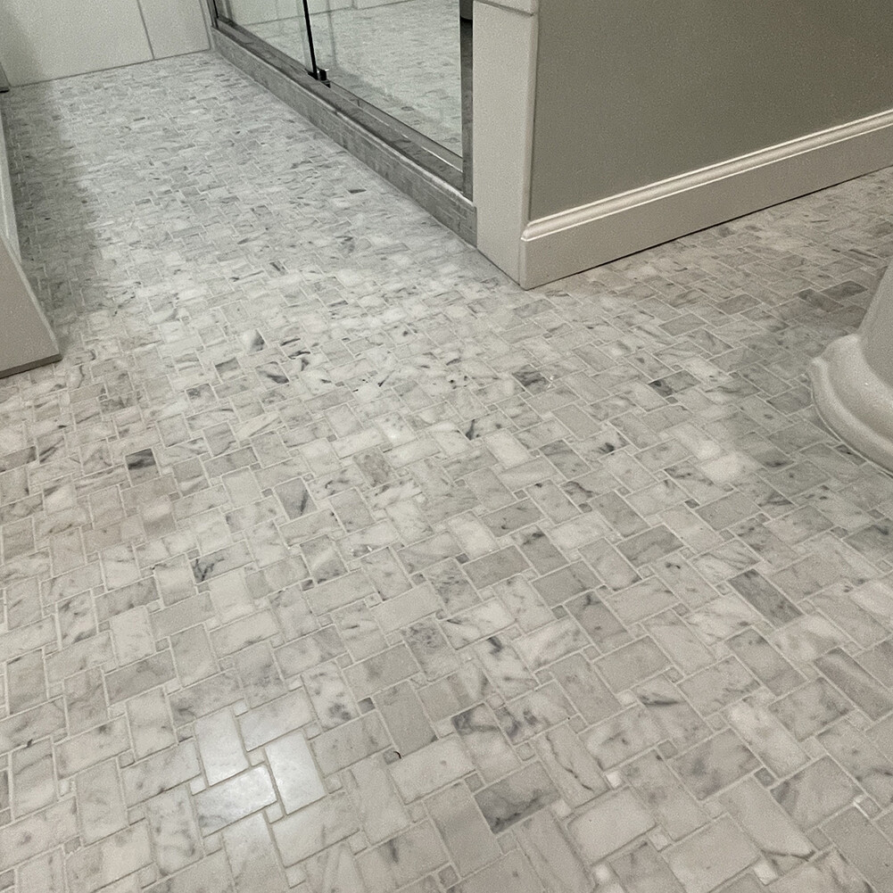 C650XH Carrara Venato Marble Basketweave Mosaic Tile White Dots Honed 1×2