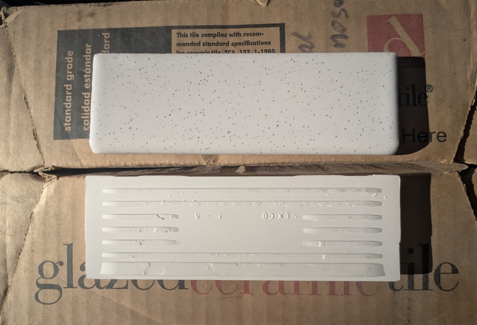 2 pieces S4269 2×6 Ceramic Tile 0147 Pepper White Daltile AO 45 thinset bullnose