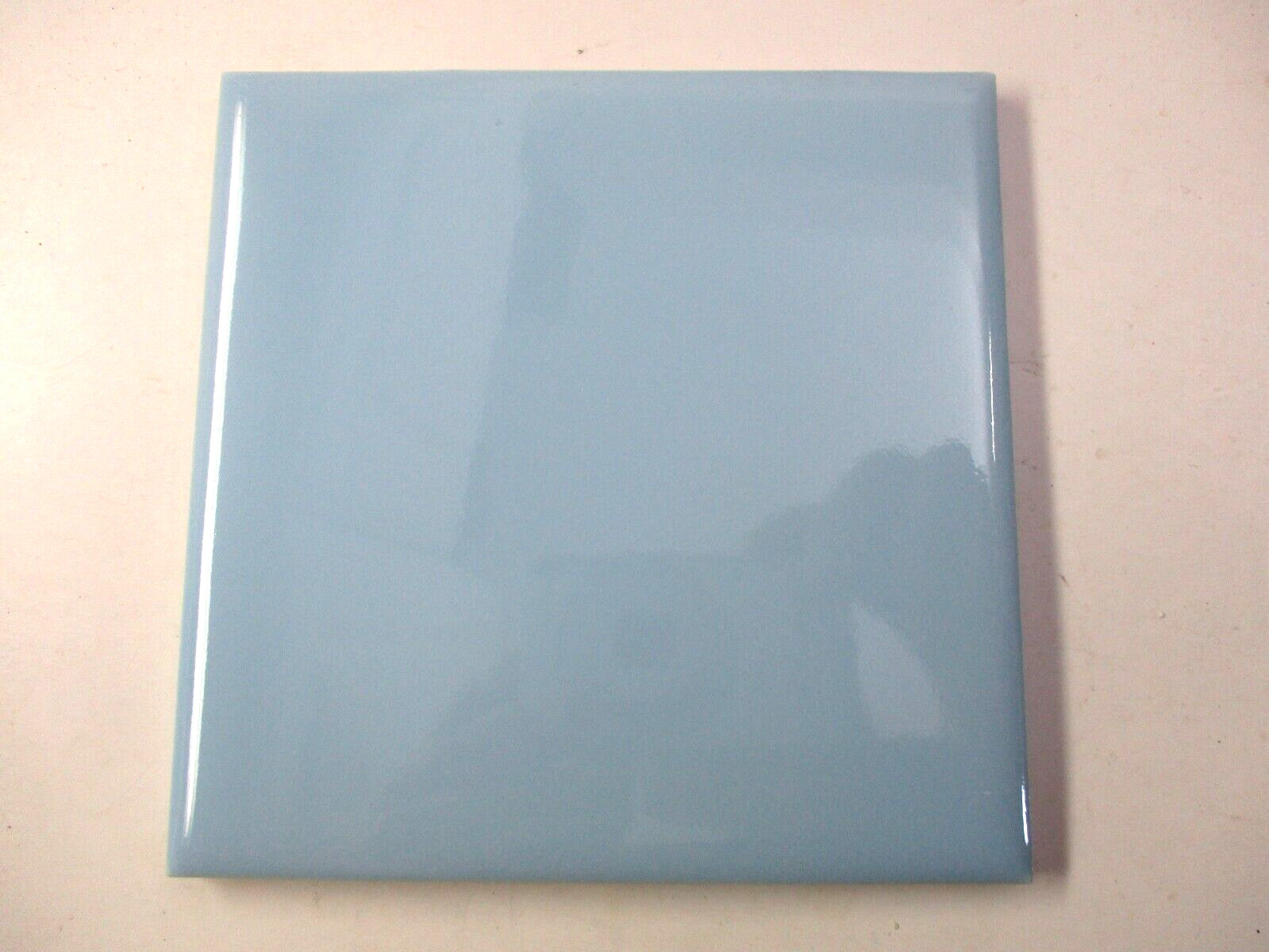 1 Wall Tile Mosaic USA 4-3/8″ Sq. Gloss Baby Blue Ceramic 1950 MCM Retro Vintage