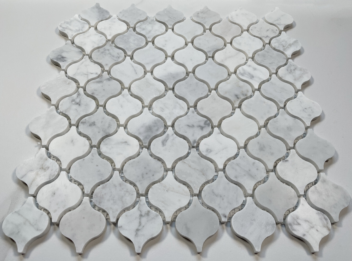 C891XH Carrara White Marble Arabesque Baroque Lantern Mosaic Tile Honed Mini