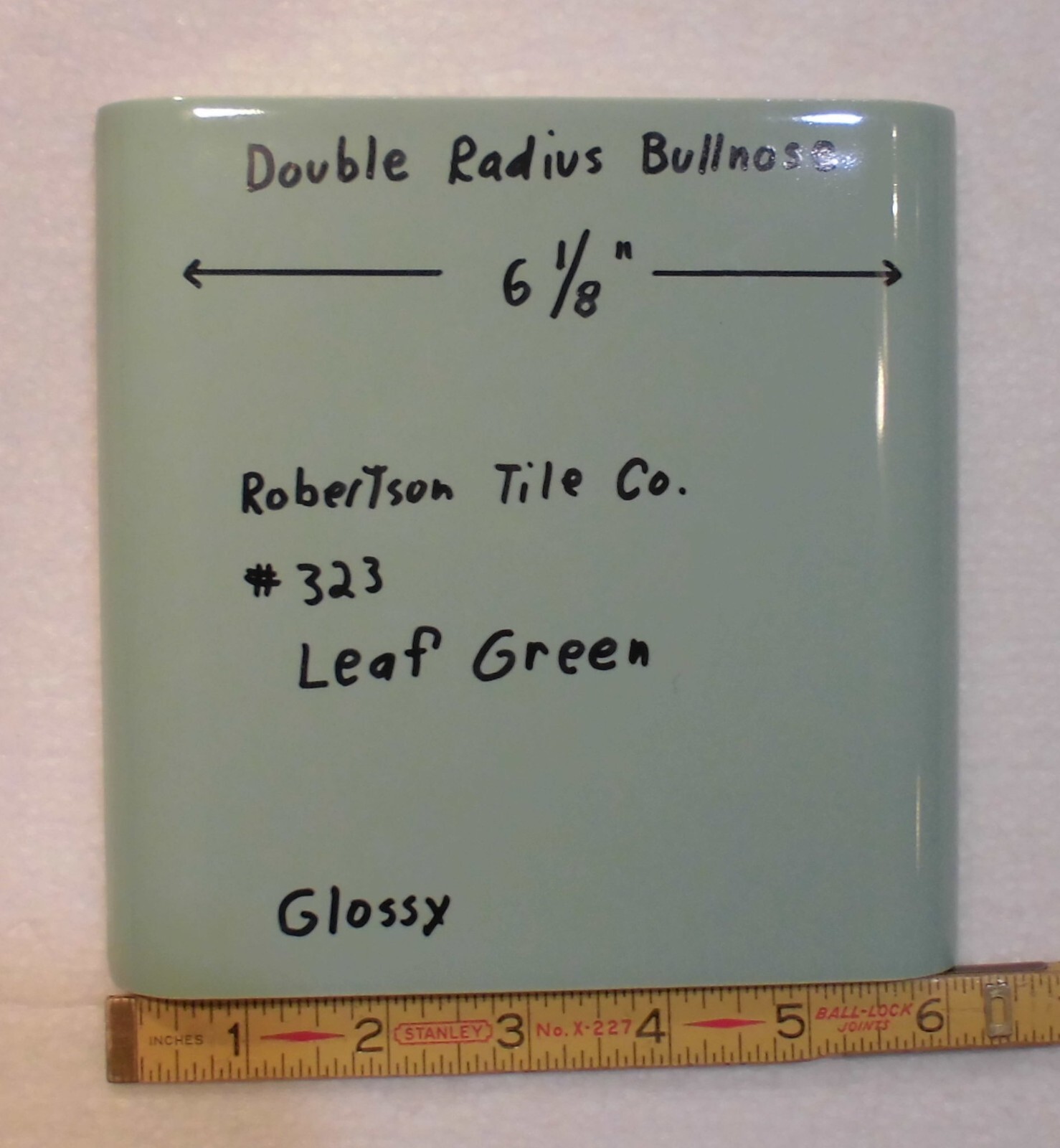 1 pc. Leaf Green 6″ x 6″ Double Radius Bullnose Glossy Ceramic Tile: NOS