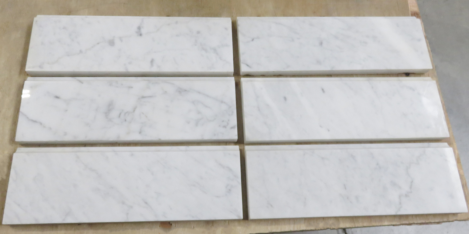 C11P Carrara Marble Bianco Carrera Baseboard Trim Molding Polished 4×12