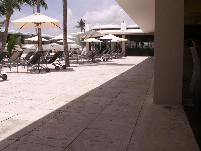 CORALSTONE NATURAL KEYSTONE TILES 16 X 16 X 3/4″