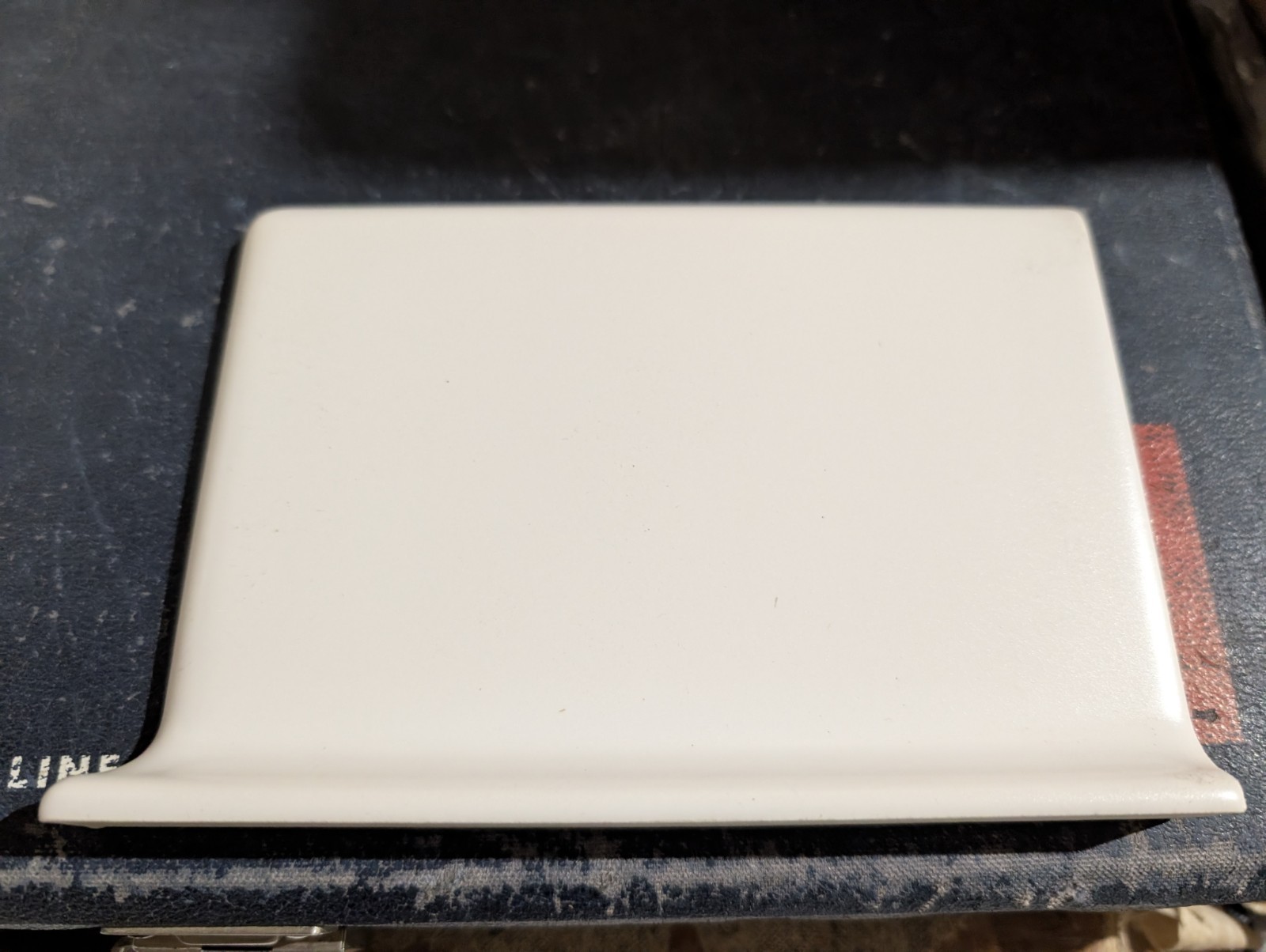 1 Pc 4 1/4″ x 6″ Tile Cove Base Corner SCR3419T 61 Designer White American Olean