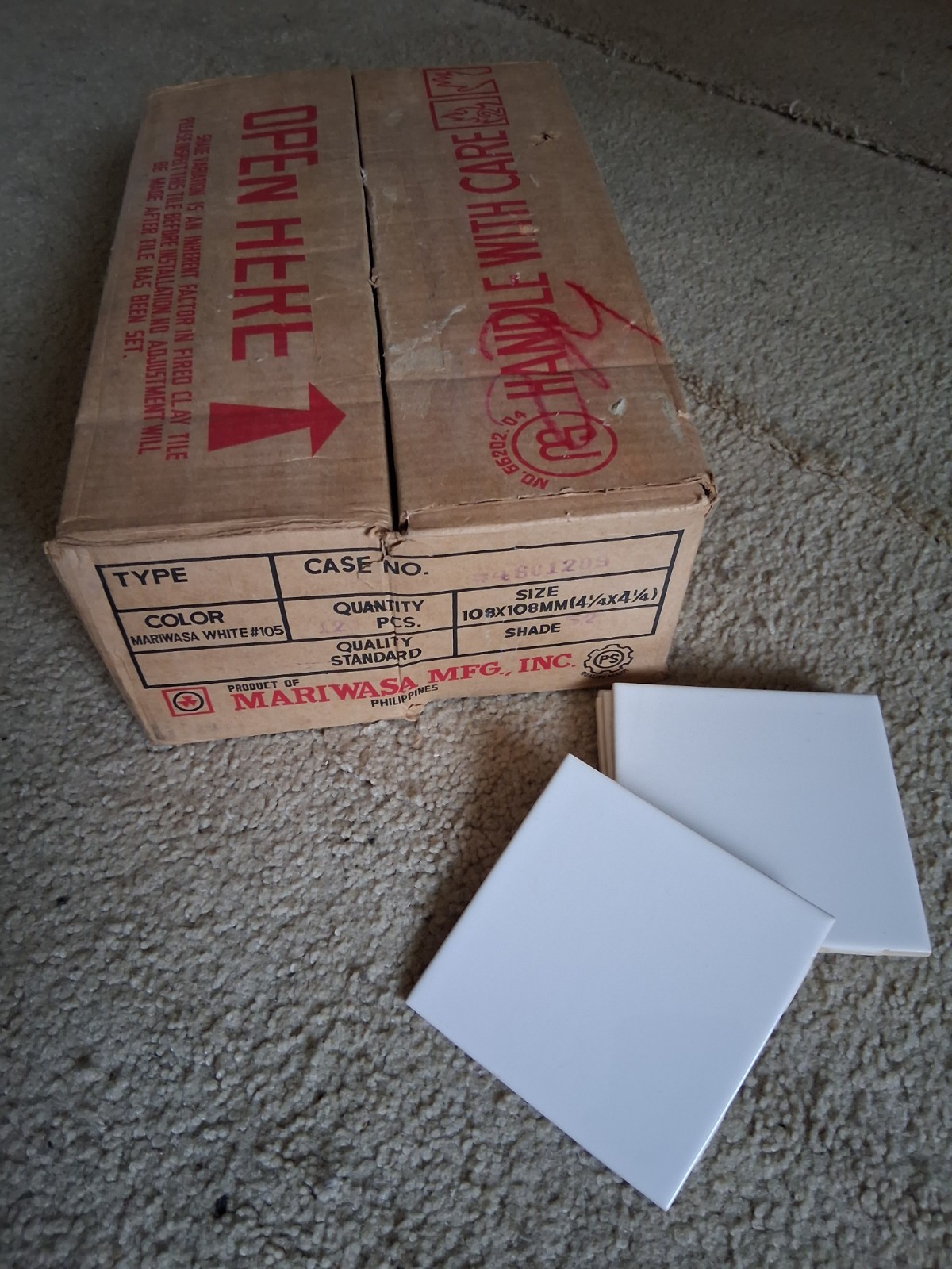 Lot of 4 Vintage MARIWASA Ceramic Glazed TILES – 4.25″ × 4.25″ – White #105 -NOS