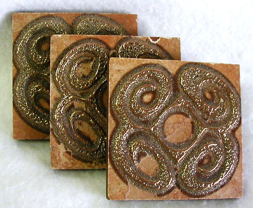 NEW 3 Small Decorative Tiles Red Clay Goldtone Design 2-3/4×2-3/4″ Hand Paint #4