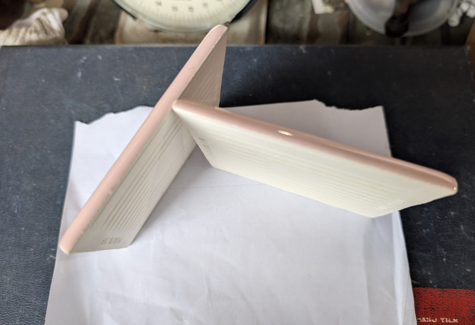 2 pcs 4 1/4″ Ceramic Tile #23 Pink Blush American Olean Thinset Bullnose S4449