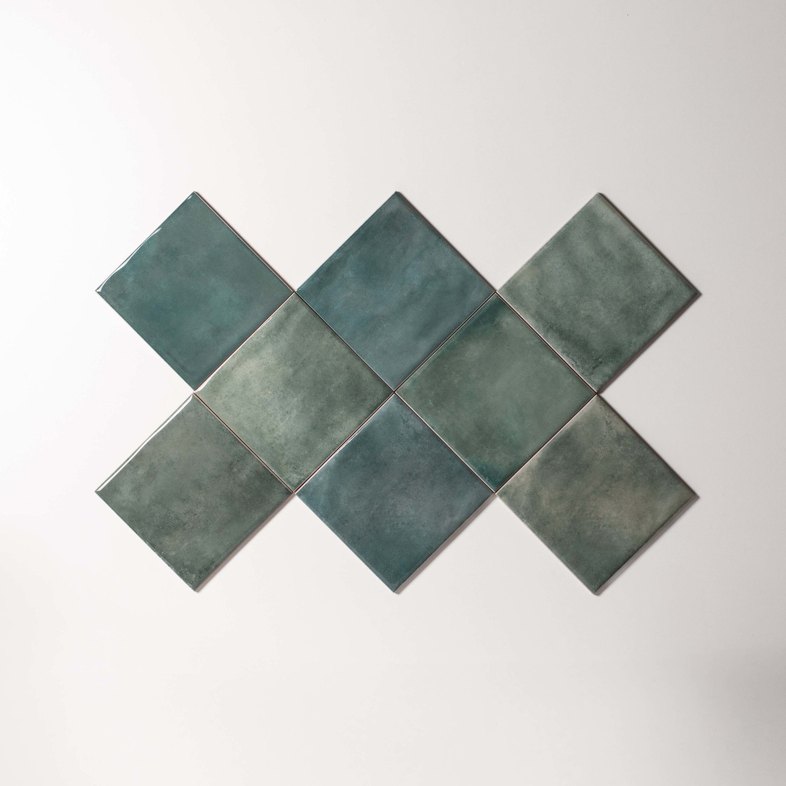 Cruz Bay Studio MKT71560 Safi – 6″ x 6″ Square Wall Tile – Glossy – Dove Gray