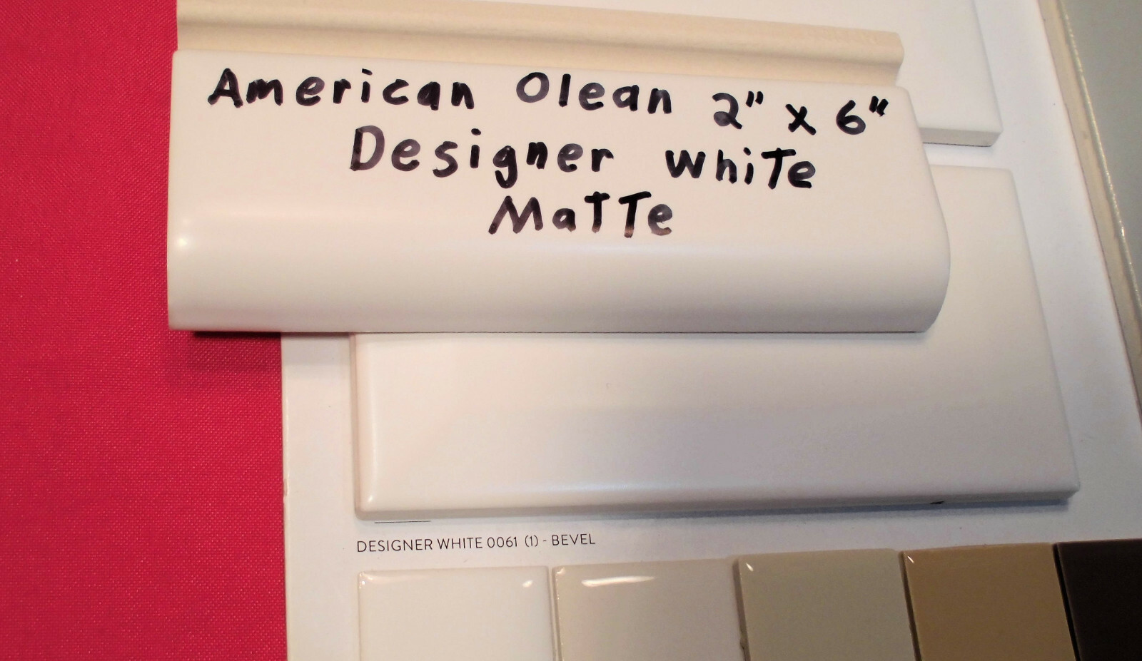 6 pcs. Matte White 2″ X 6″ X 5/8″ Ceramic Radius Bullnose Tile: Designer White