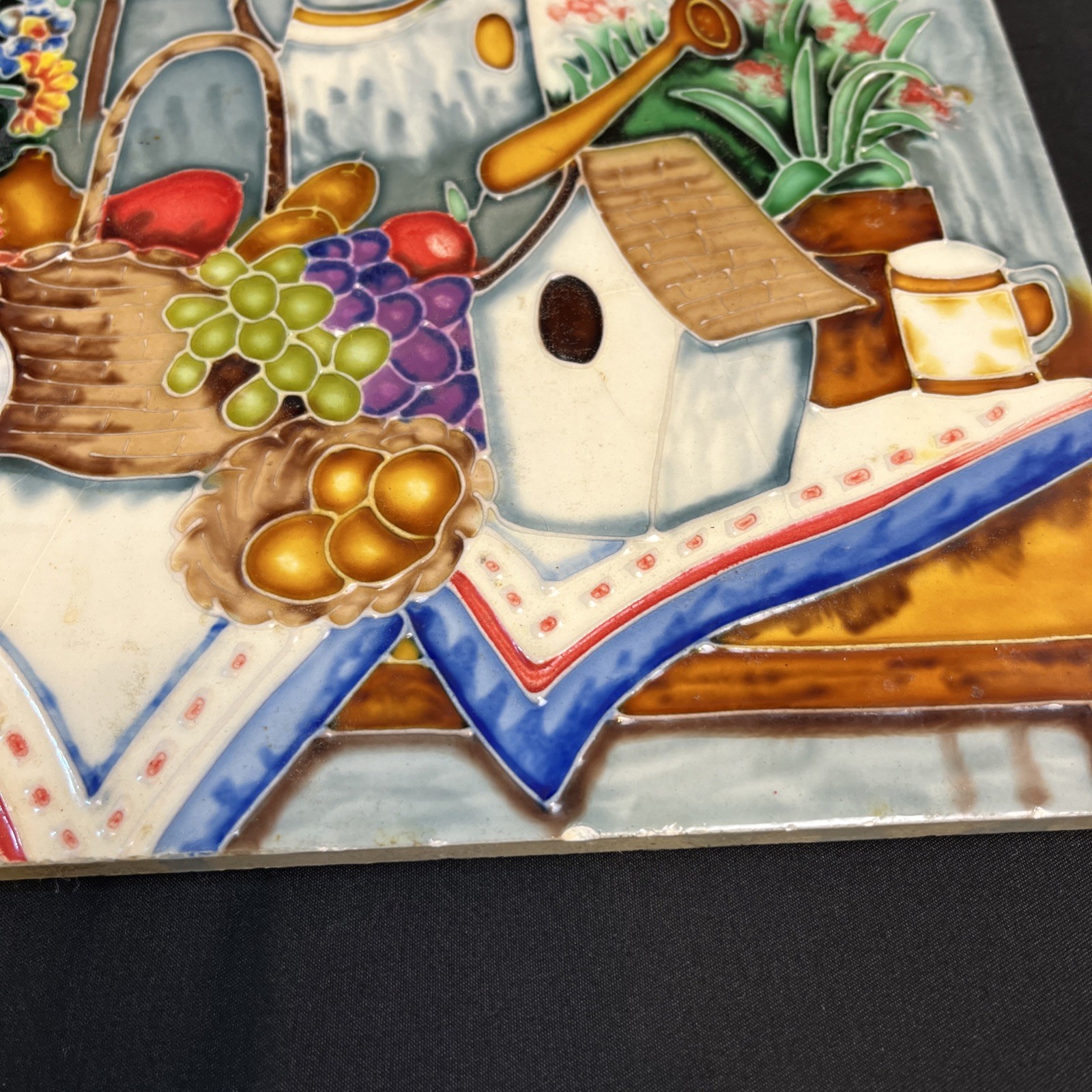 Vtg Farmhouse Kitchen Wall Hanging Garden Table Chicken 12″ Floral Ceramic Tile