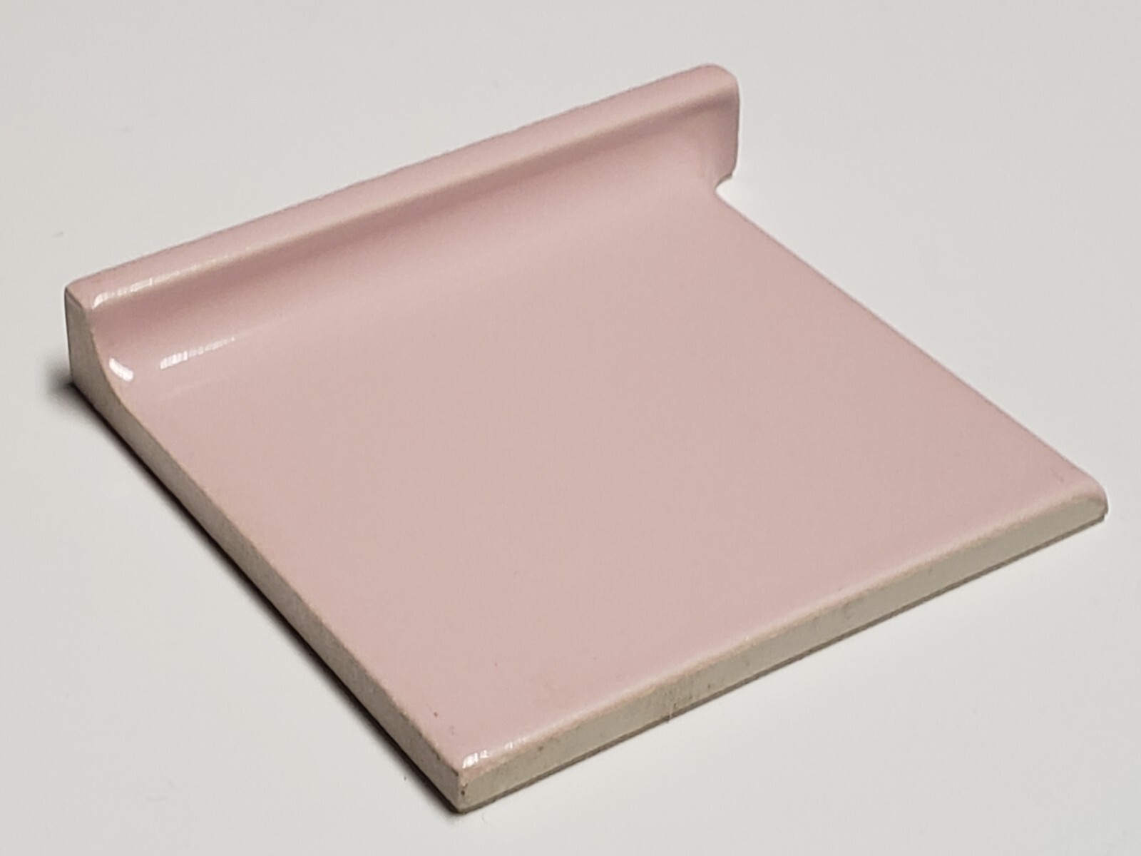 Vtg. TILECREST Ceramic Tile Corner Base Bullnose Lt. Pink Glossy V2 NEW NOS