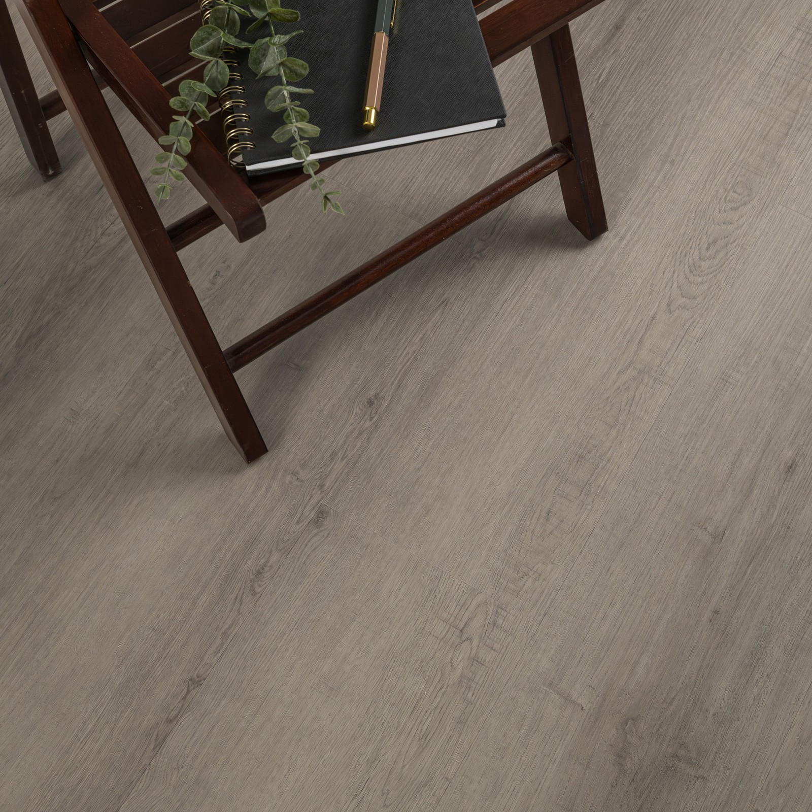 Ackland AKVRC9X48-5020-CA Grovehaven 9″ x 48″ Embossed Vinyl – Frosty Fir