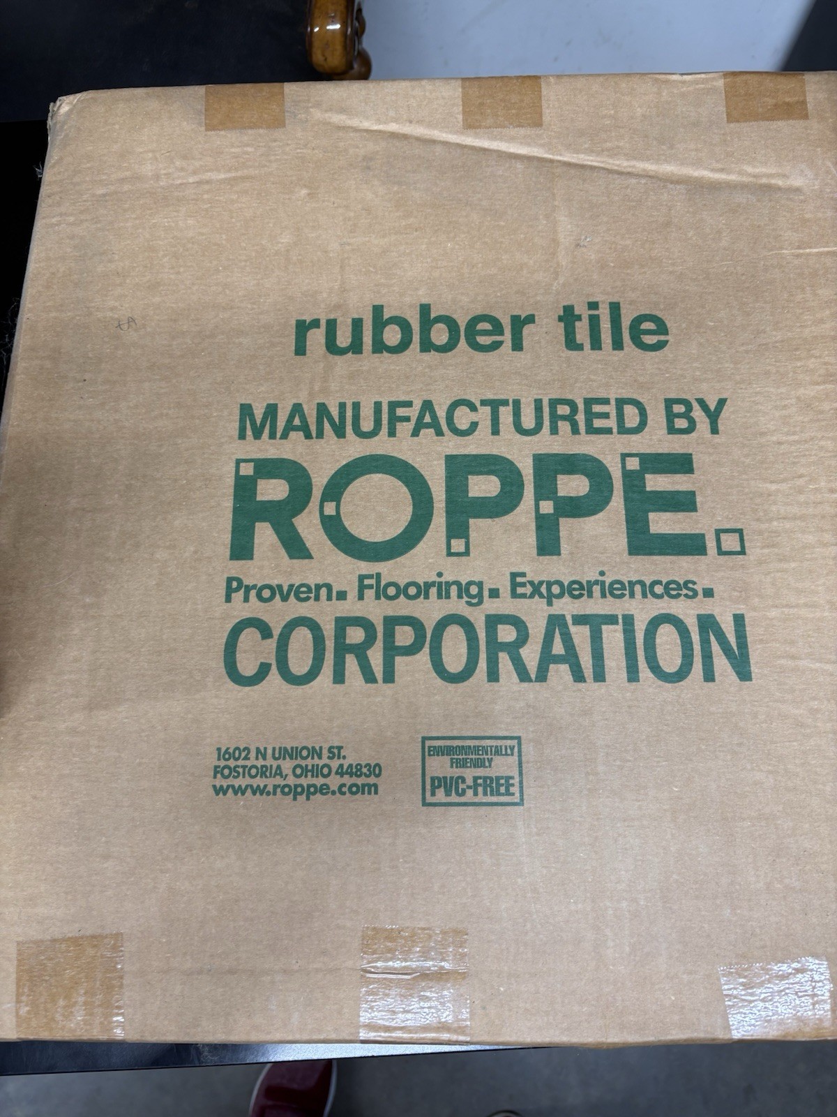 New Roppe Rubber Floor Tiles Dark Gray Color 19 11/16″ X 19 11/16″ Perfect DIY