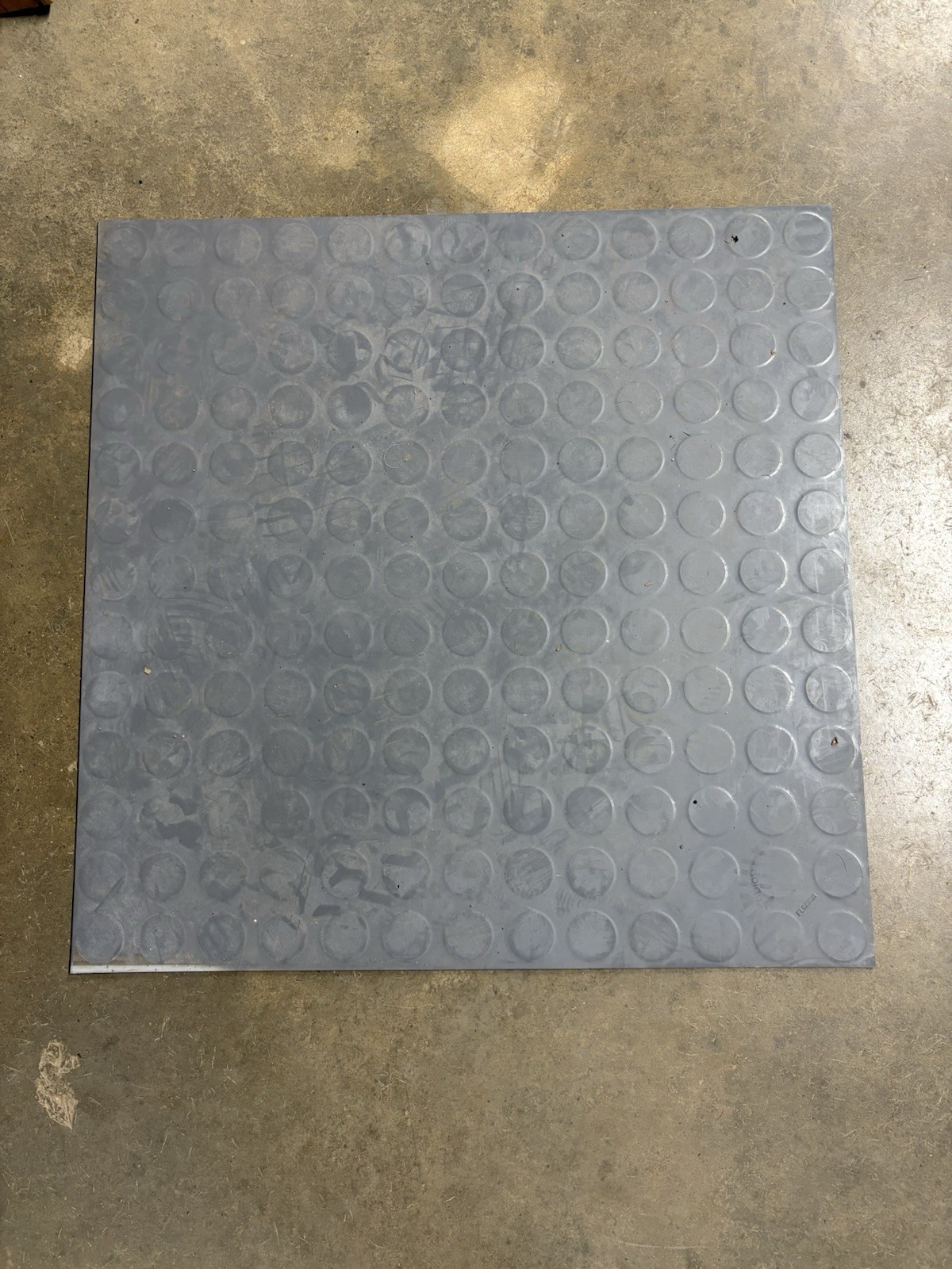 New Roppe Rubber Floor Tiles Dark Gray Color 19 11/16″ X 19 11/16″ Perfect DIY