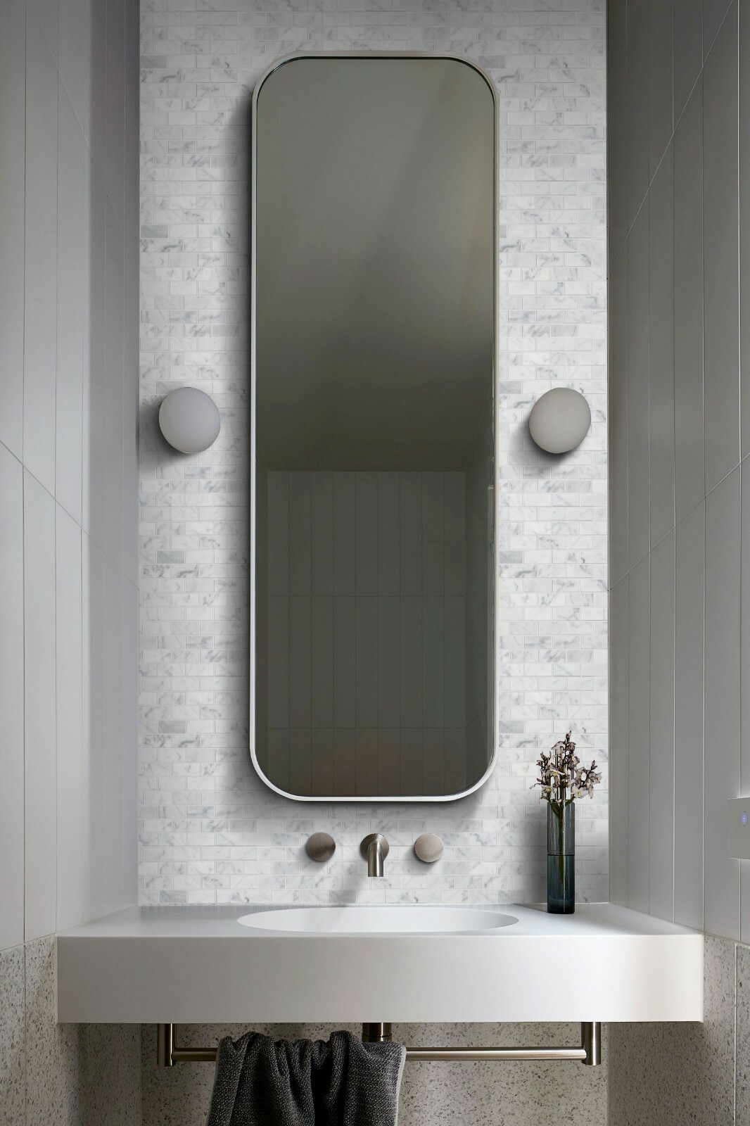 Simple Tile – Marble Mosaic Tile “1”X2″ Brick Collection” Carrara White Honed
