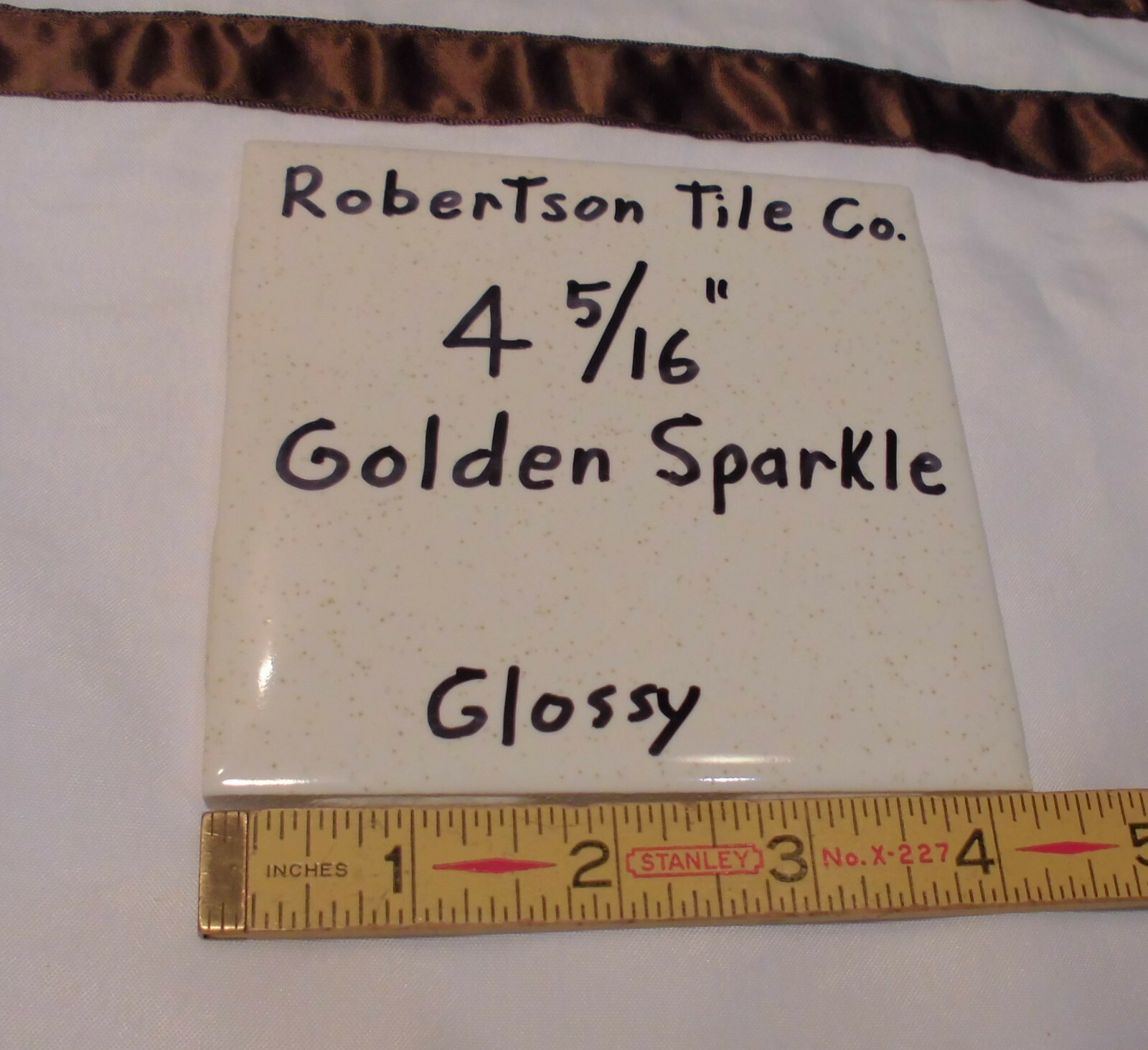 1 pc. Ceramic Tile *Golden Sparkle – Gold Dust* 4-3/8″- 4-5/16″ Robertson Co.