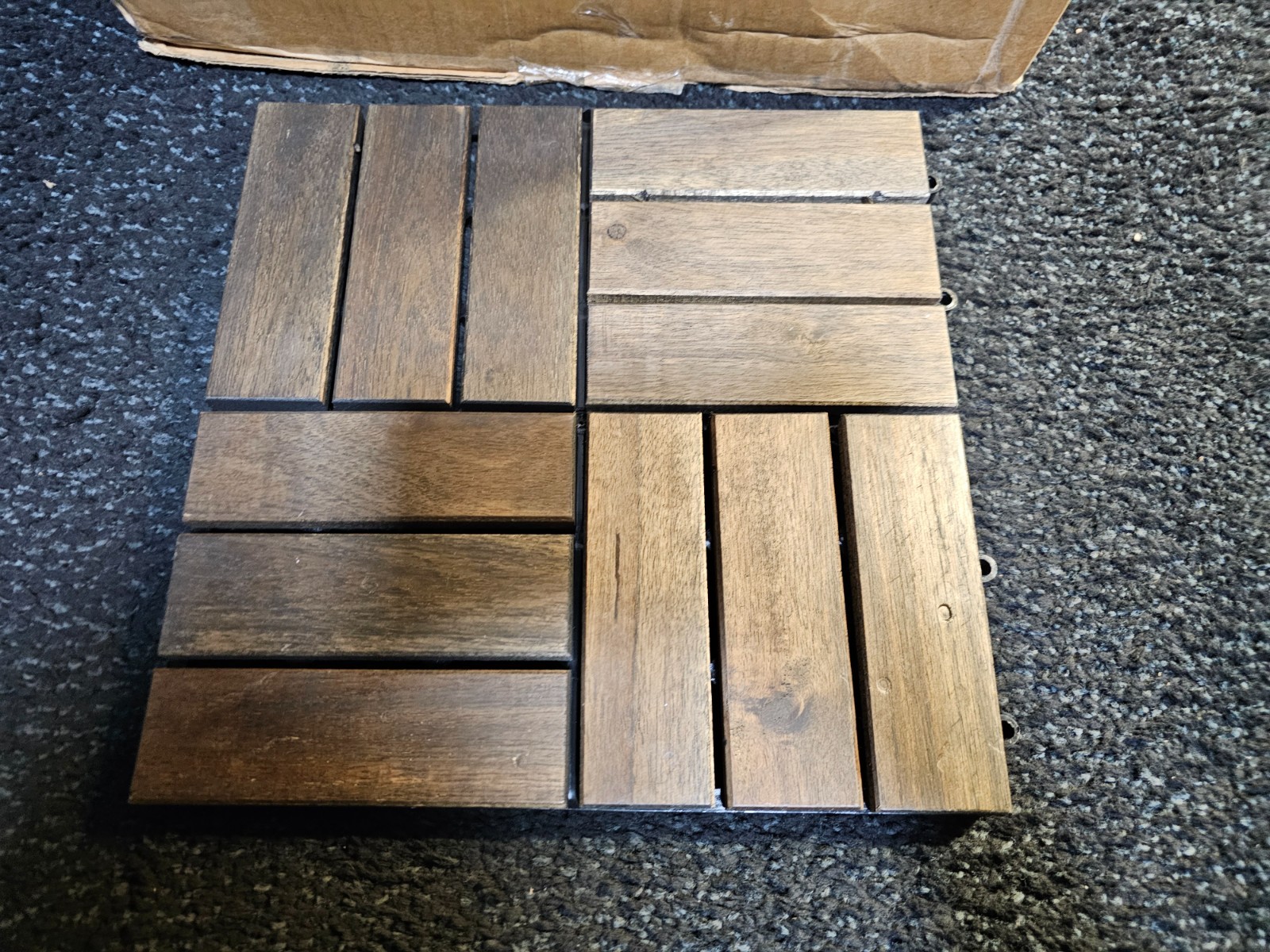 (QTY 35) Acacia Wood Interlocking Deck Tiles 11-5/8″ x 11-5/8″ Patio Flooring