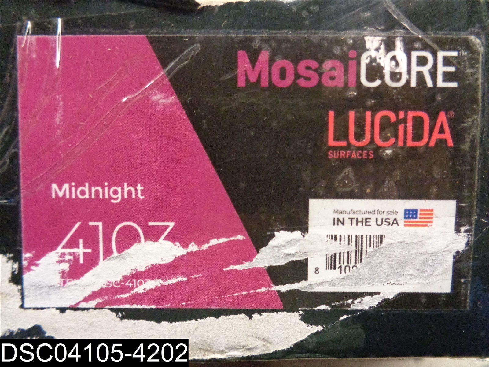 QTY=25 Pieces: 4103 Lucida MosaiCore 8-13/16″ Wide Smooth Midnight Vinyl Tiles