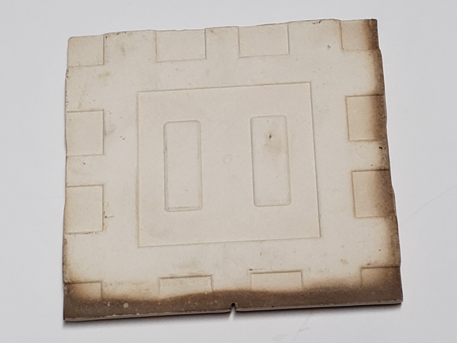 Vtg 1 1960s Ceramic Tile – Beige Tan w/Specks Gloss Scored Bullnose 4 1/4″ Sq.