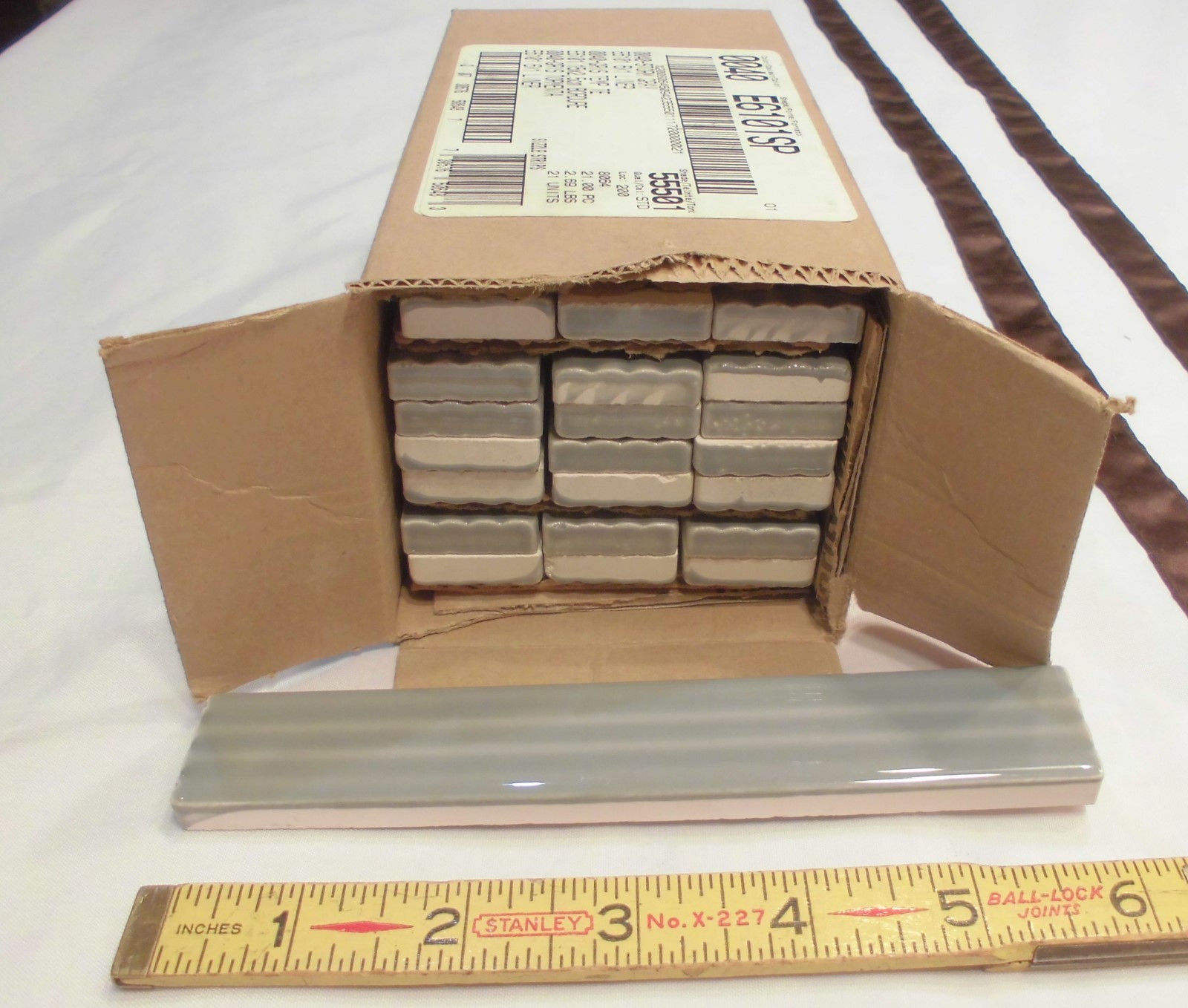 21 Ceramic Sizzle-Liner Tiles: Medium-Gray, 1″ X 6″ American Olean-Fluted, NEW