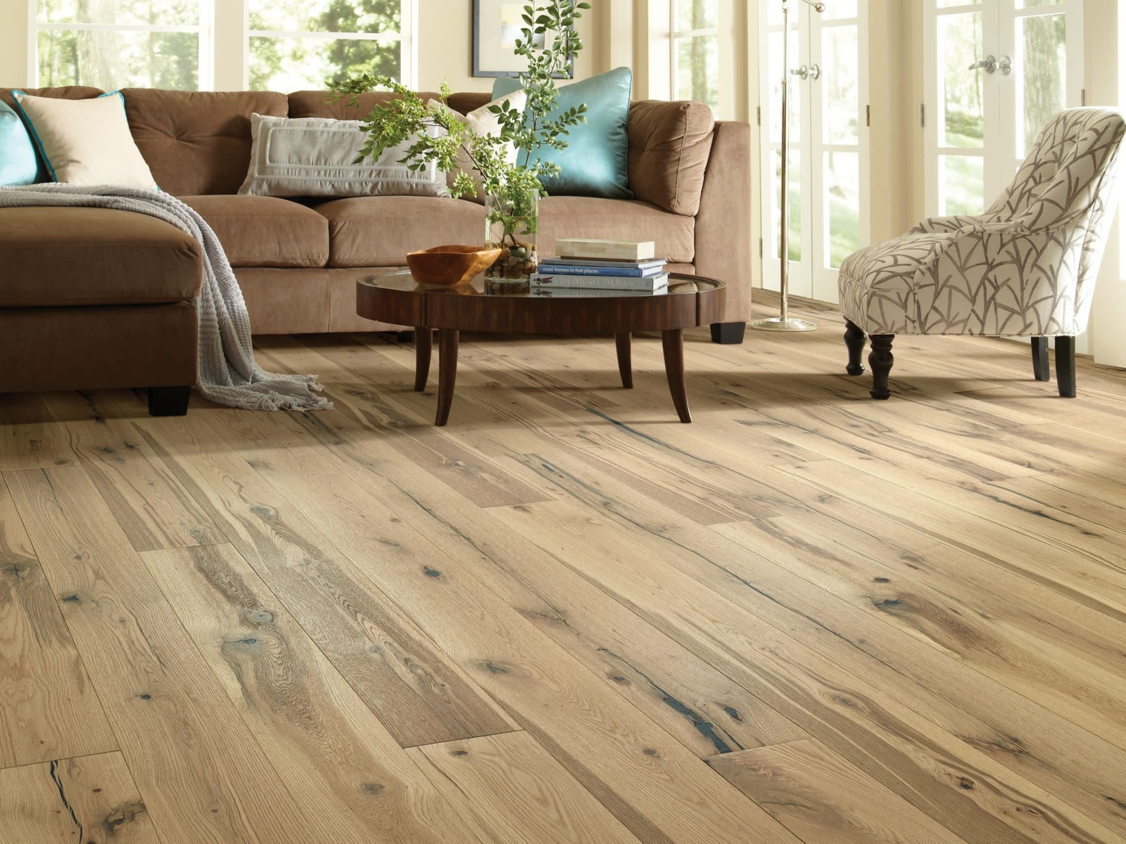 Shaw SW661 Reflections White Oak 7″W Wire Brushed Engineered – Woodlands