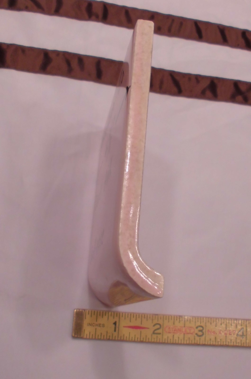 1 pc. Bullnose Radius Ceramic Tile *Shell Pink* 4-5/16″ by Robertson Co. Glossy