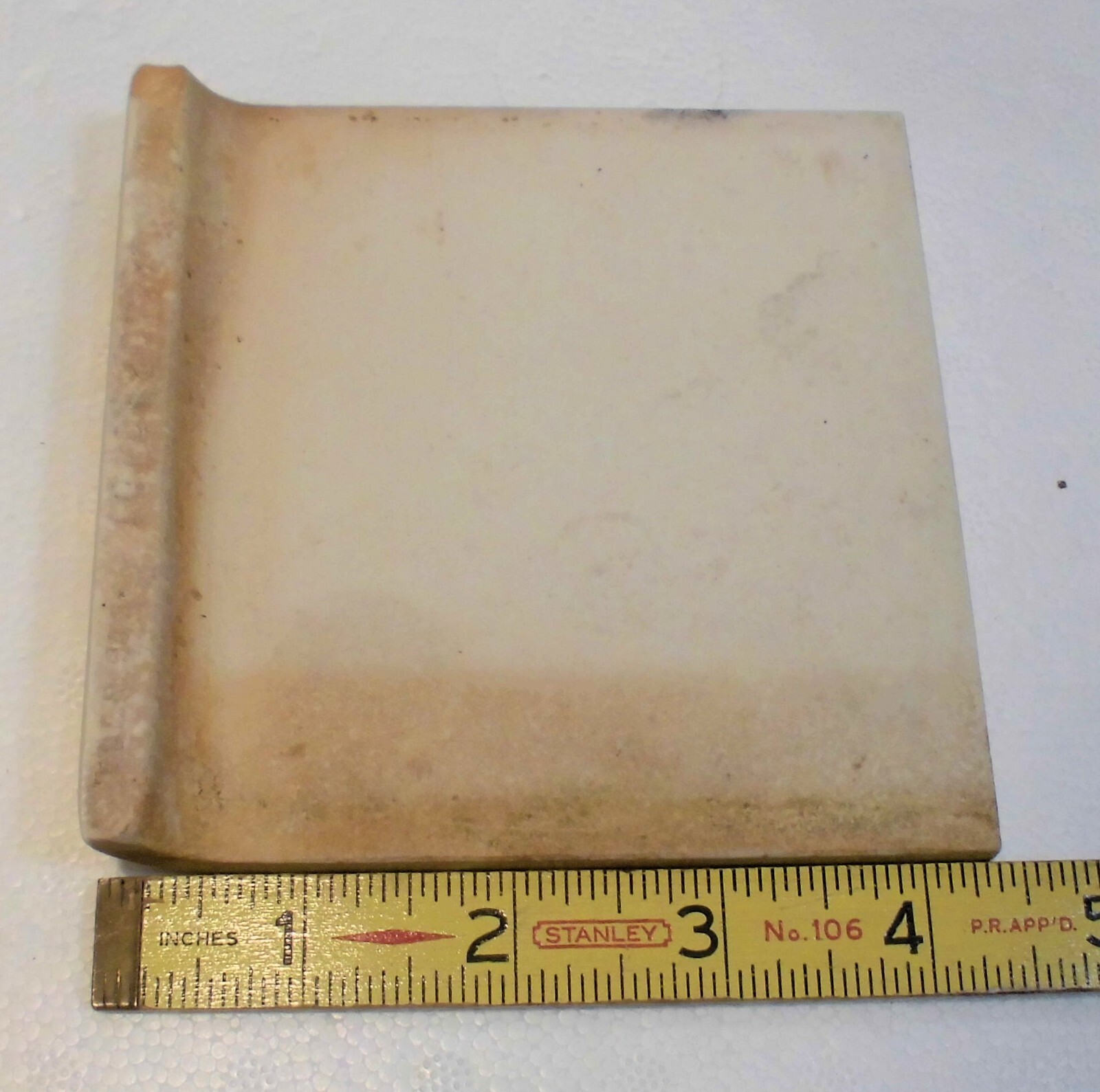 1 pc. Colonial Ivory: Radius Bullnose Matte Ceramic Tile 4-3/8″ by Mosaic Co.