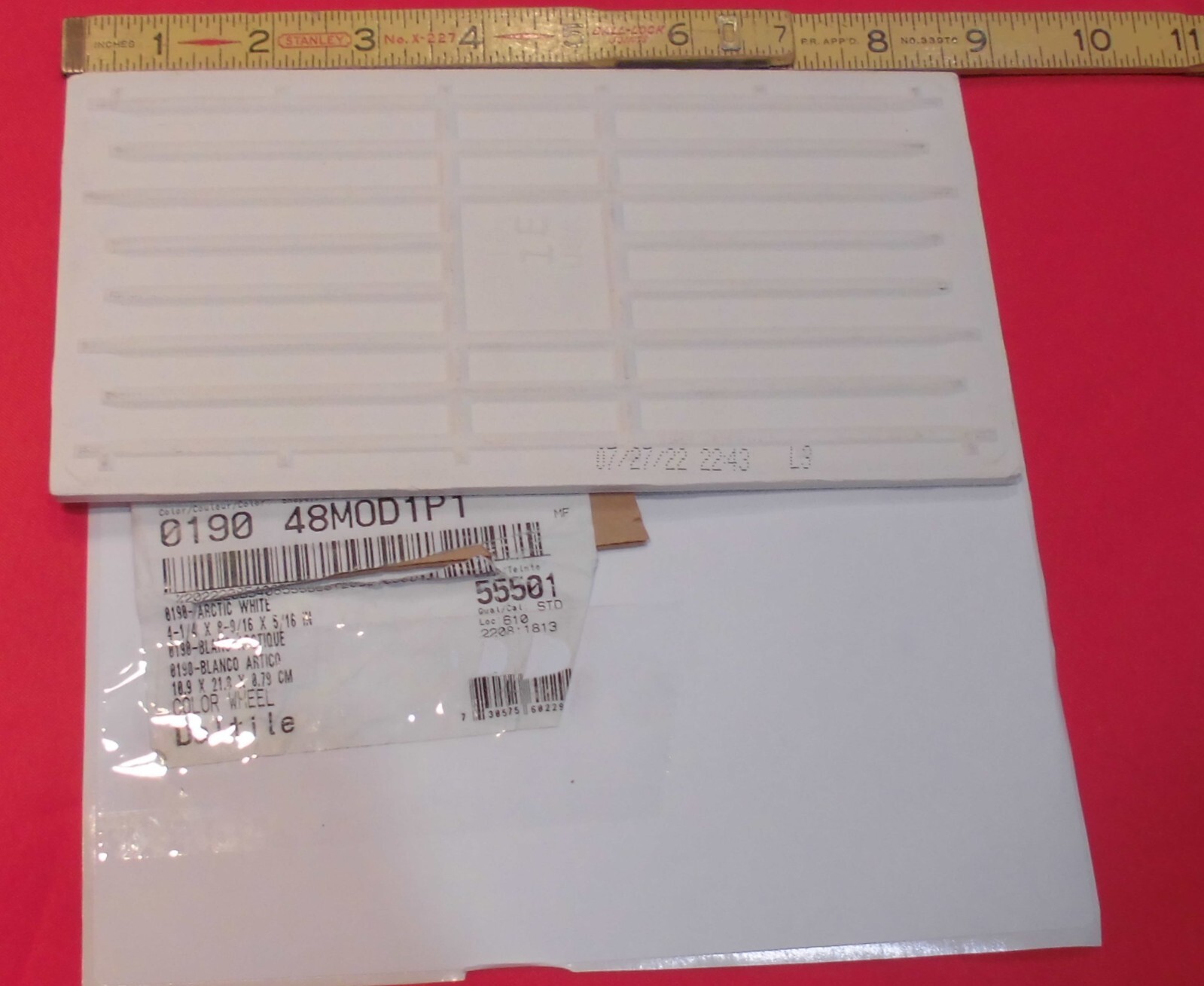 1 pc. Arctic White: 4-1/4″ X 8-9/16″ Glossy Ceramic Tiles by Daltile #190, NEW