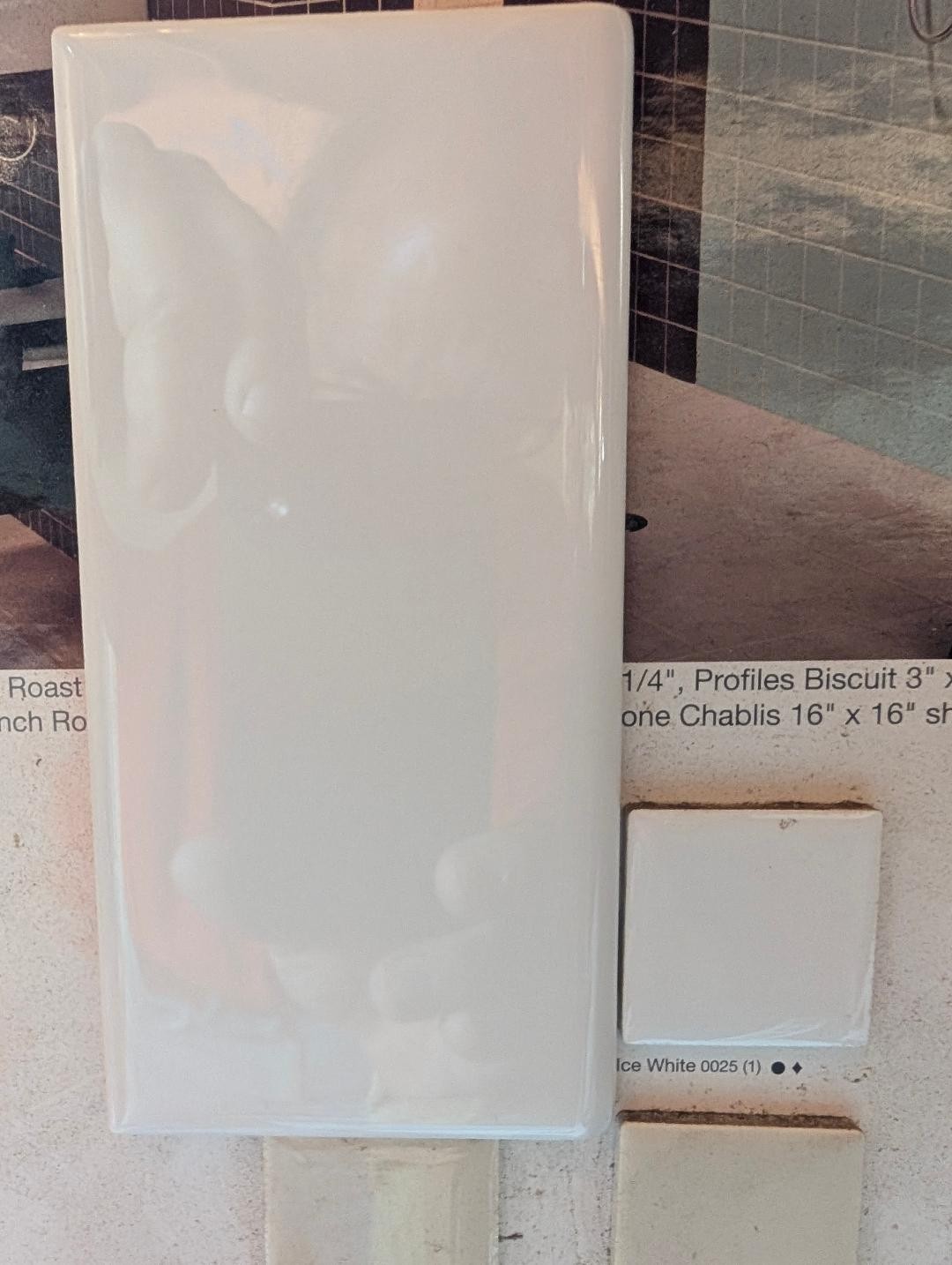 4 pcs Gloss Ceramic Tile Ice White 25 American Olean Daltile 190 bullnose S4369