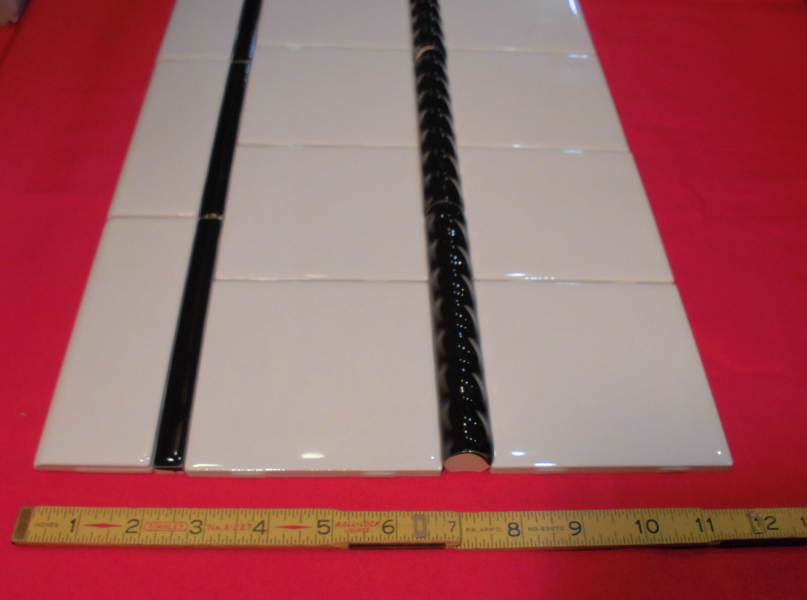 1 pc. Gloss Black Ceramic Sizzle Liner Rope Tiles 3/4″ X 6″ by American Olean
