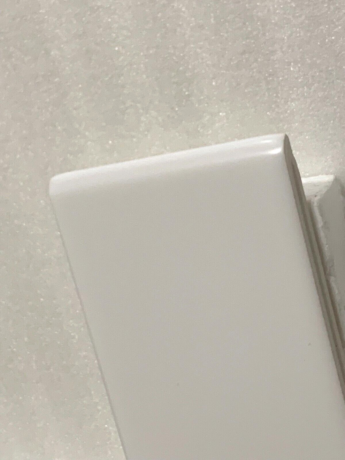 NEW AO CERAMIC TILE 3″ X 6″ DESIGNER WHITE #61 BULLNOSE MATTE * 4 * pcs