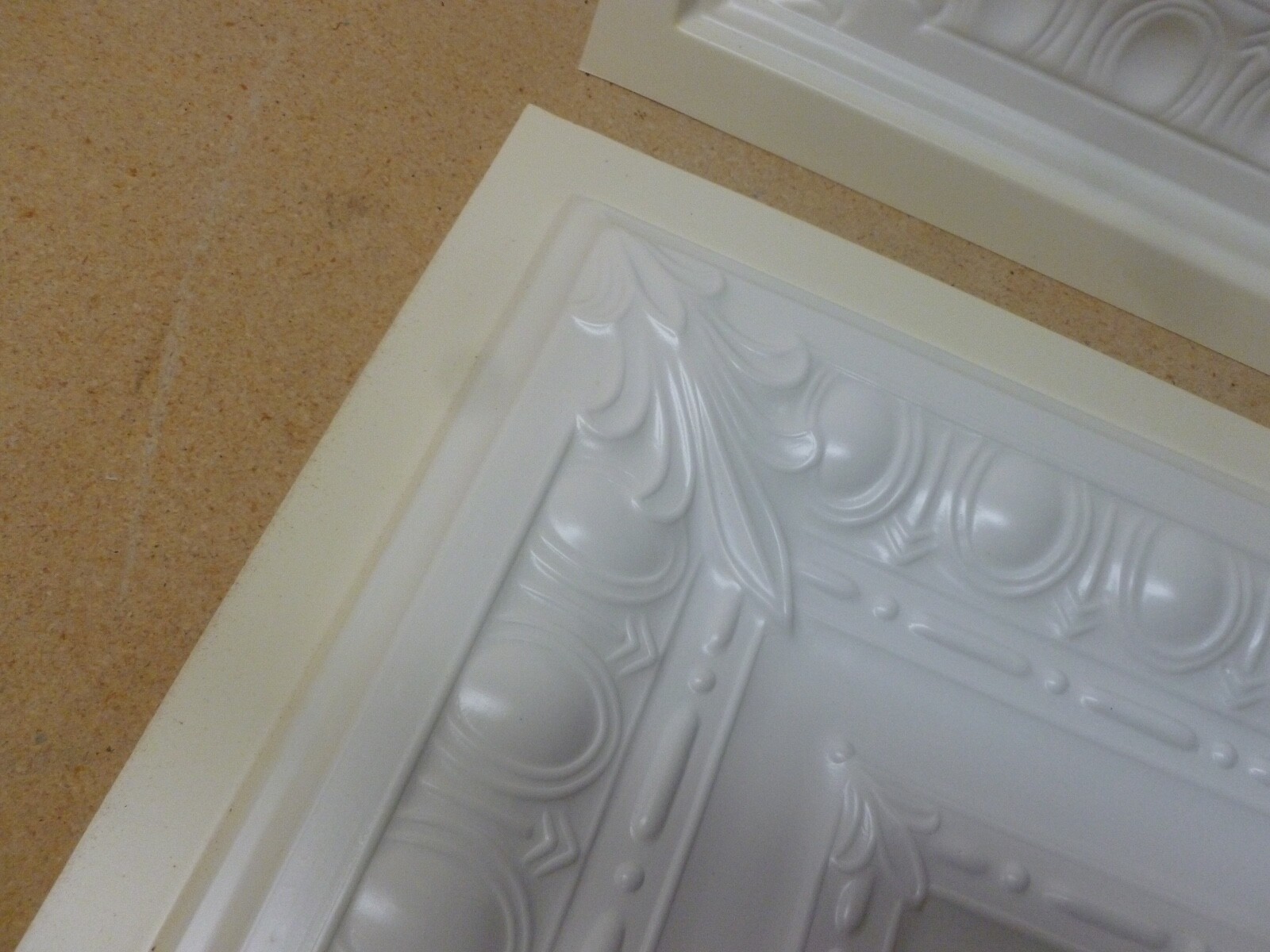 15 pieces Ceiling Tile 2’x2′ White Tin Lay-in/Glue-up PVC White Fits Grid System
