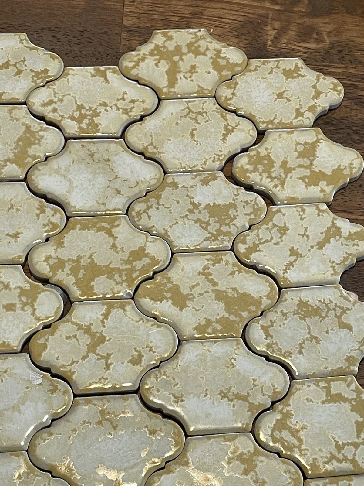35 Vintage Arabesque 3” Ceramic Tile Marble Effect Gold Fireplace Accent Bath