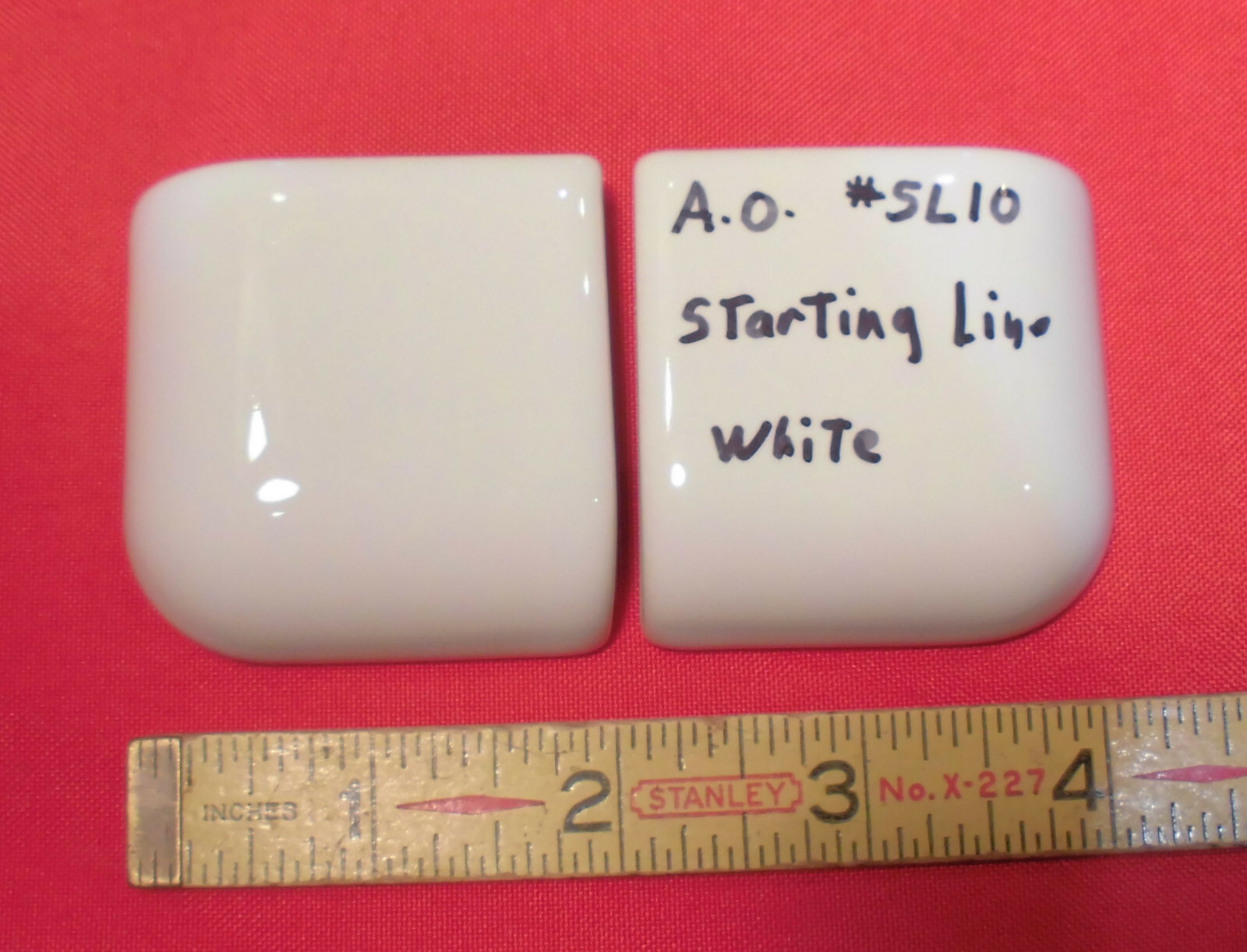2 pcs. Starting Line White 2″ X 2″ X 5/8″ Ceramic Bullnose Radius Corner Tiles
