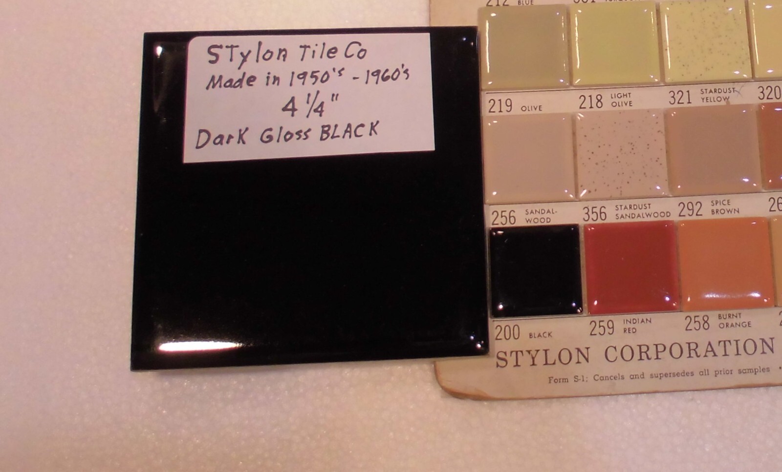 1 pc. Dark Gloss Black: 4-1/4″ Ceramic Tile by Stylon Co. Made in 1950’s -60’s