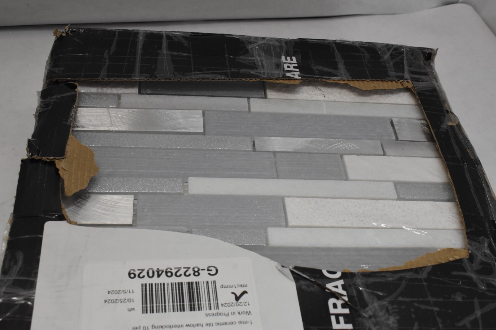 MSI Harlow Interlocking 12″ x 12″ Mixed Multi-Surface Mosaic Tile Lot of 10