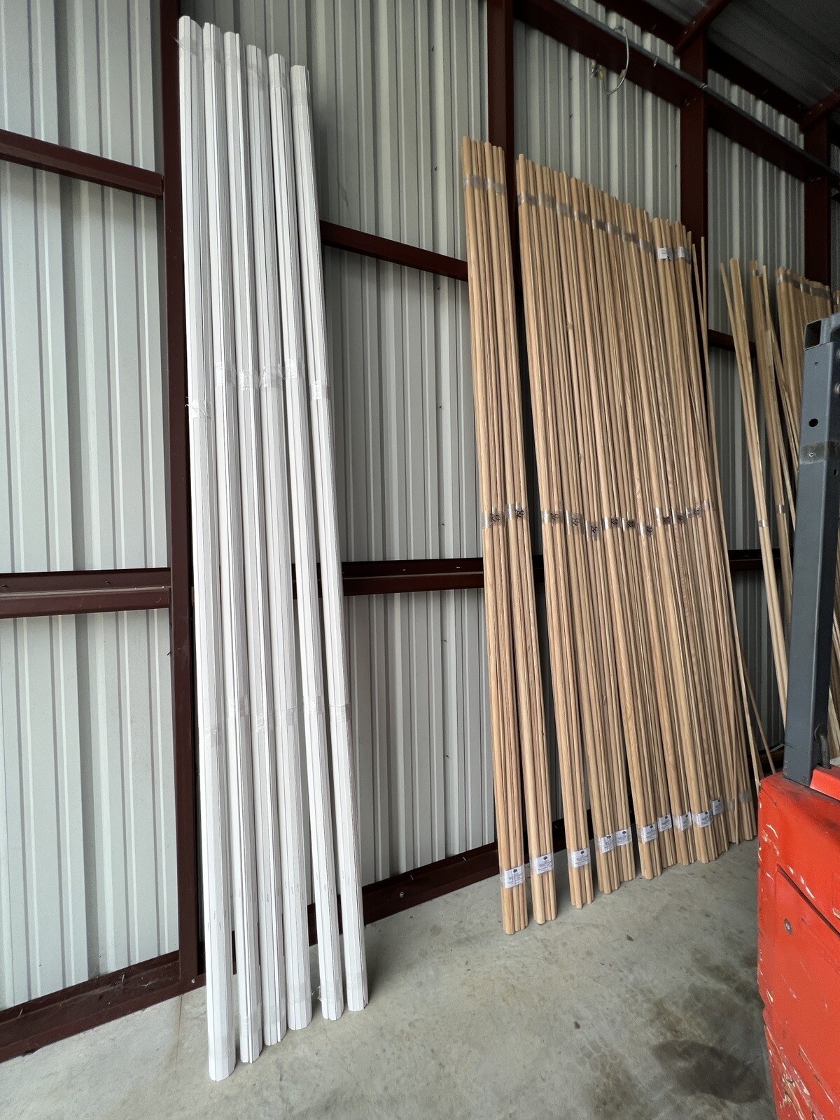 Base Shoe Molding 1/2”x3/4”x12’ Red Oak, White Oak & Primed (Gesso or Smooth)