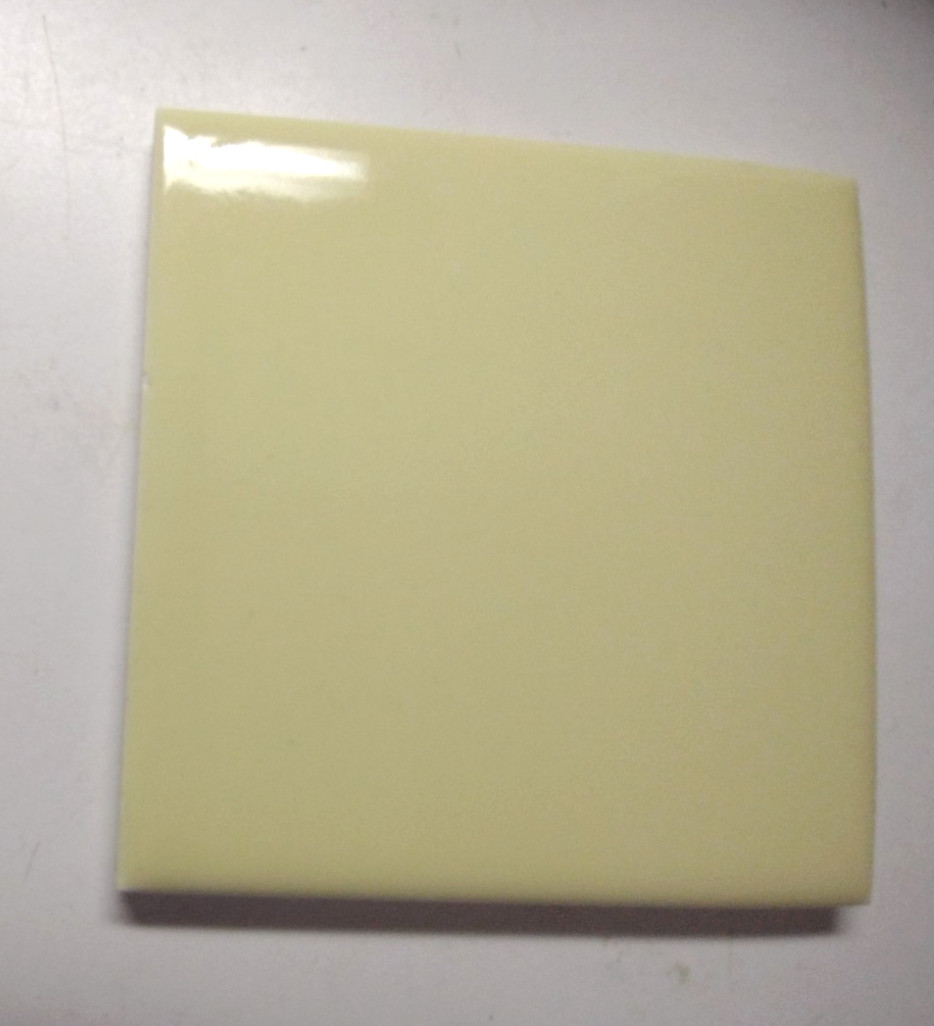 1 Wall Tile Mosaic USA 4-3/8″ Sq. Gloss Pale Lemon Rind Yellow Ceramic 1950s Vtg