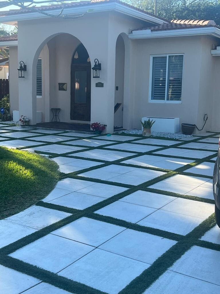 CONCRETE TILE SAMPLE 6″x6″ SMOOTH GRAY KEYSTONE