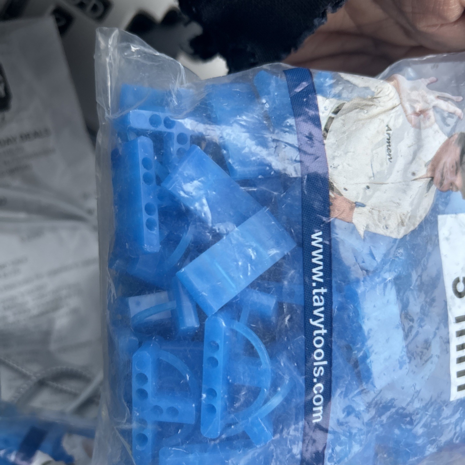 Lot of 7 100-Pack TAVY Two Sided 3/16 (5mm) T-Shaped Tile Spacers Blue Plastic