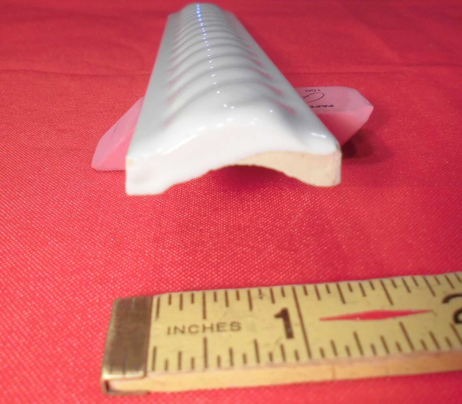 1 pc. Brilliant White: Glossy Ceramic Tile: Liner – Sizzle: 7-7/8″ X 7/8″ Rope
