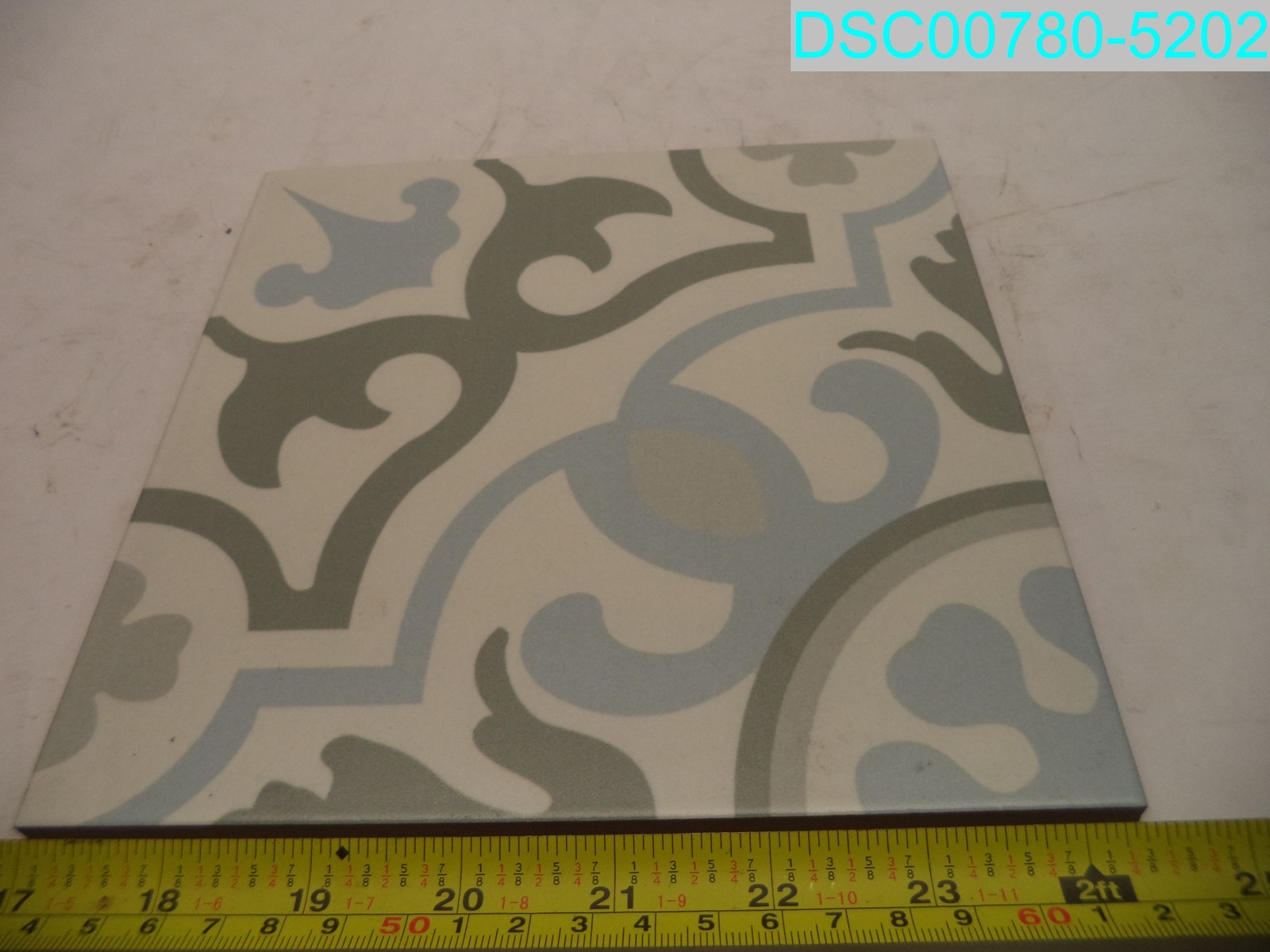 QTY=7: MSI Encaustic Flori 7-3/8″ x 7-3/8″ Matte Porcelain Floor and Wall Tile