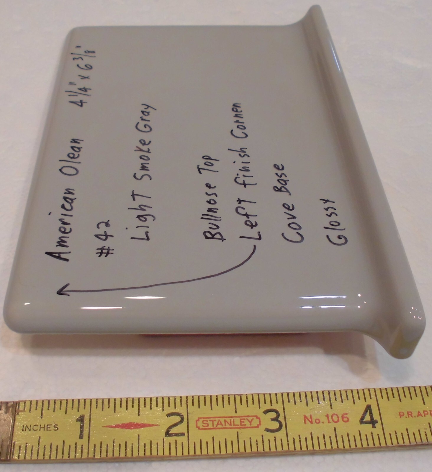 1 pc. Light Smoke Gray: base/cove Ceramic Tile: 4-1/4″ X 6″ Left Finish Corner